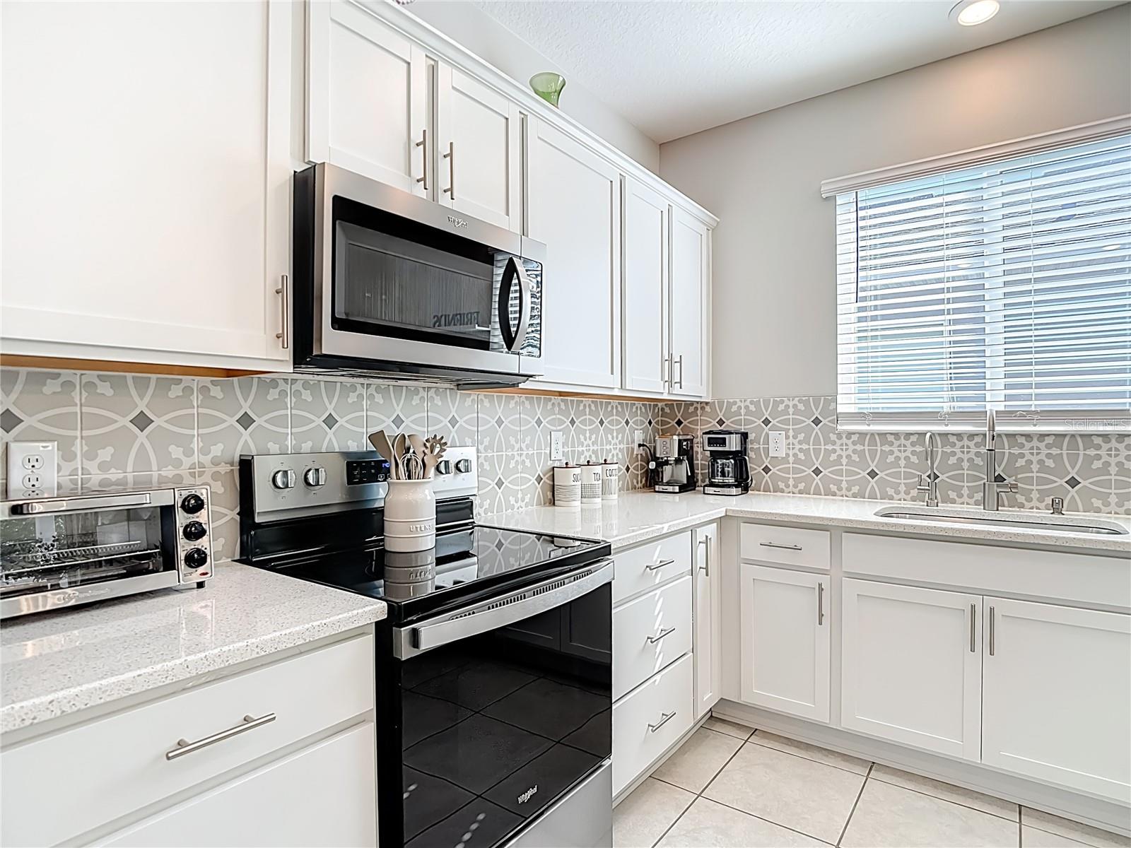 9526 CLARKWILD PL, SEFFNER, FL — photo 8