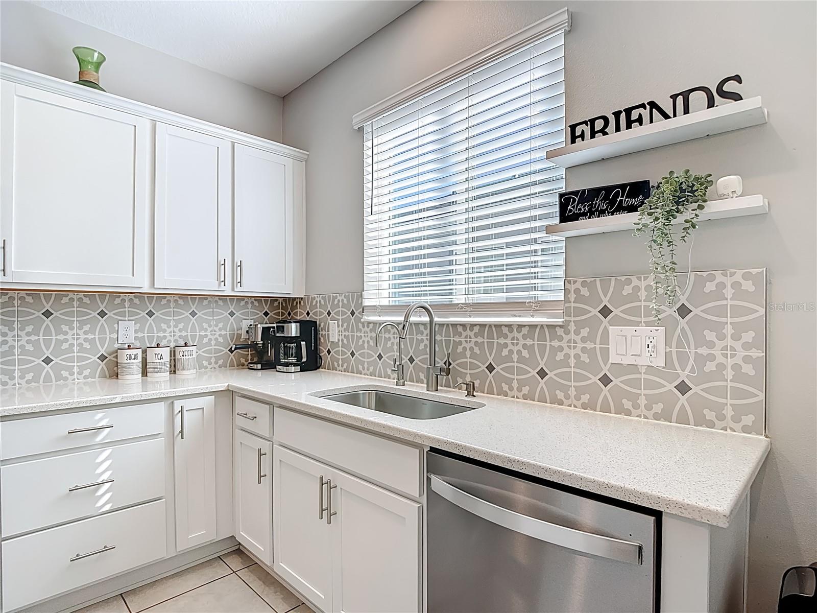 9526 CLARKWILD PL, SEFFNER, FL — photo 12