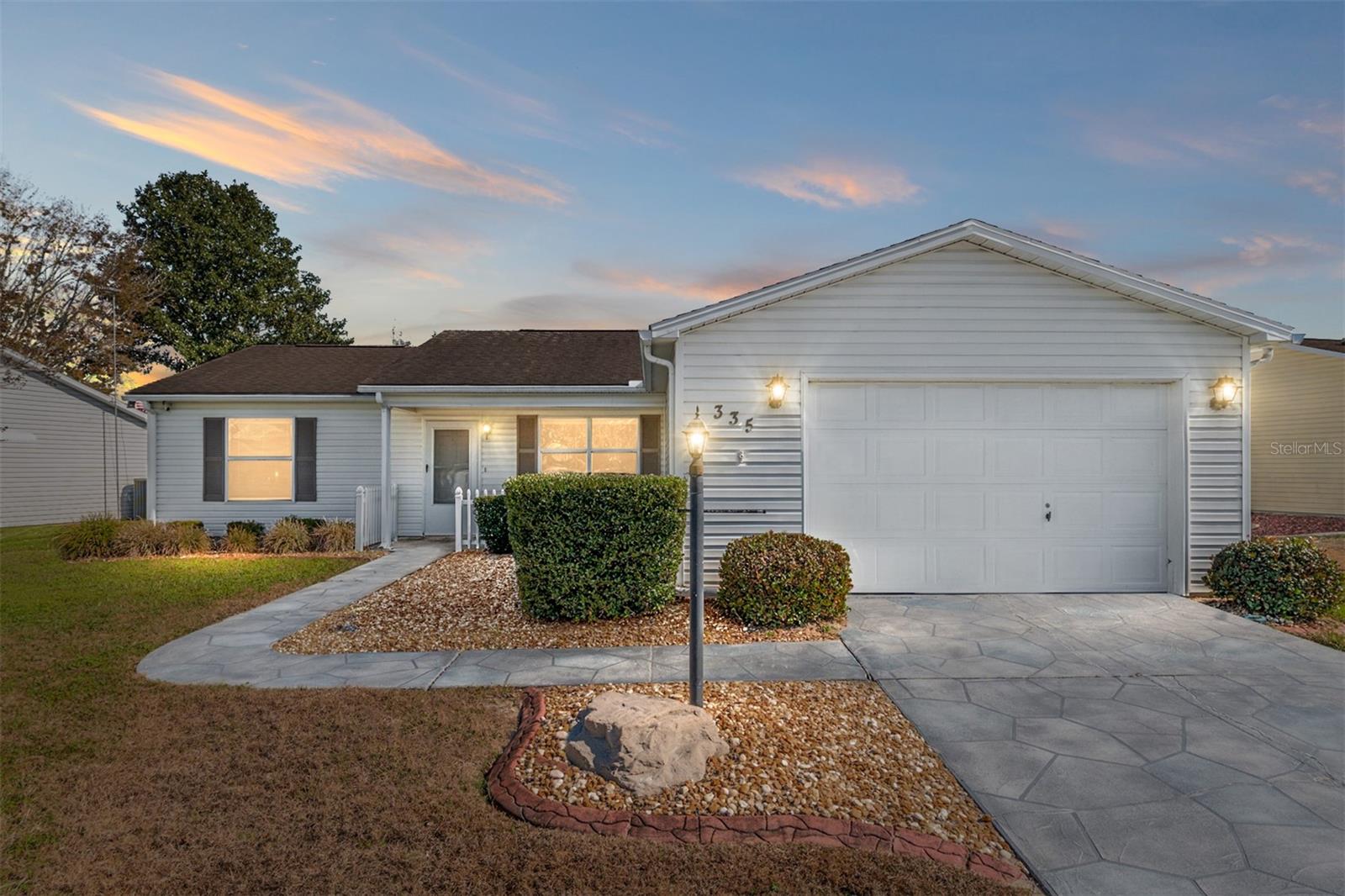 335 SAN MARINO DR, THE VILLAGES, FL — photo 4