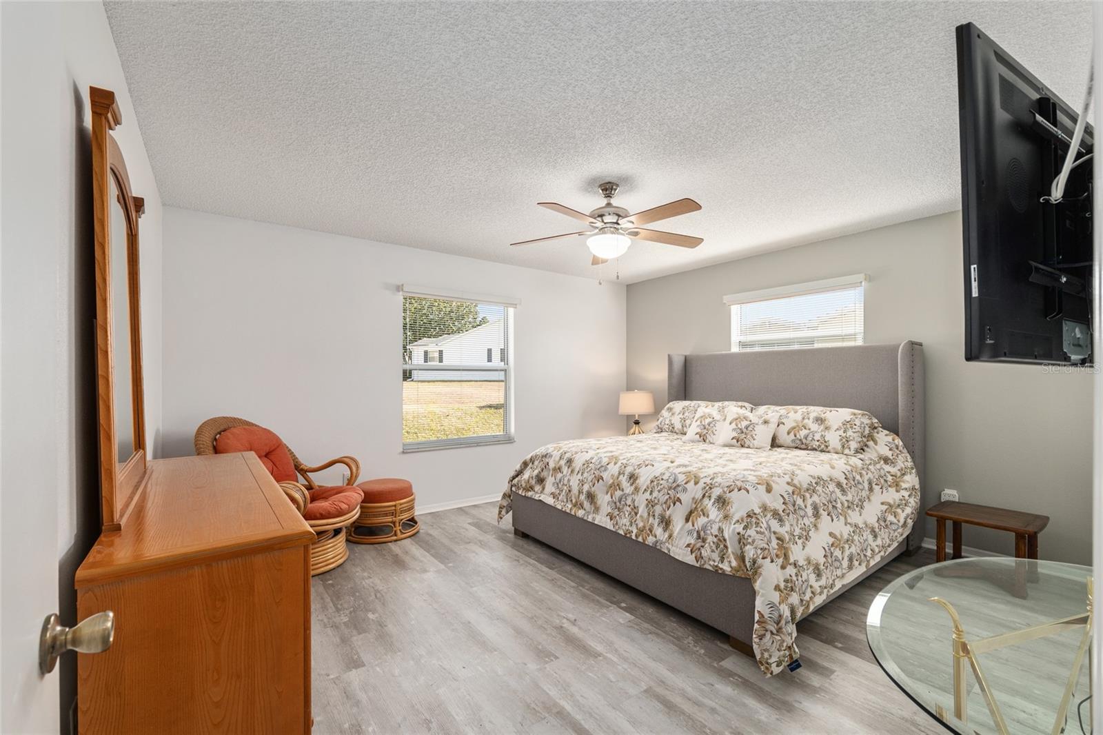 335 SAN MARINO DR, THE VILLAGES, FL — photo 16