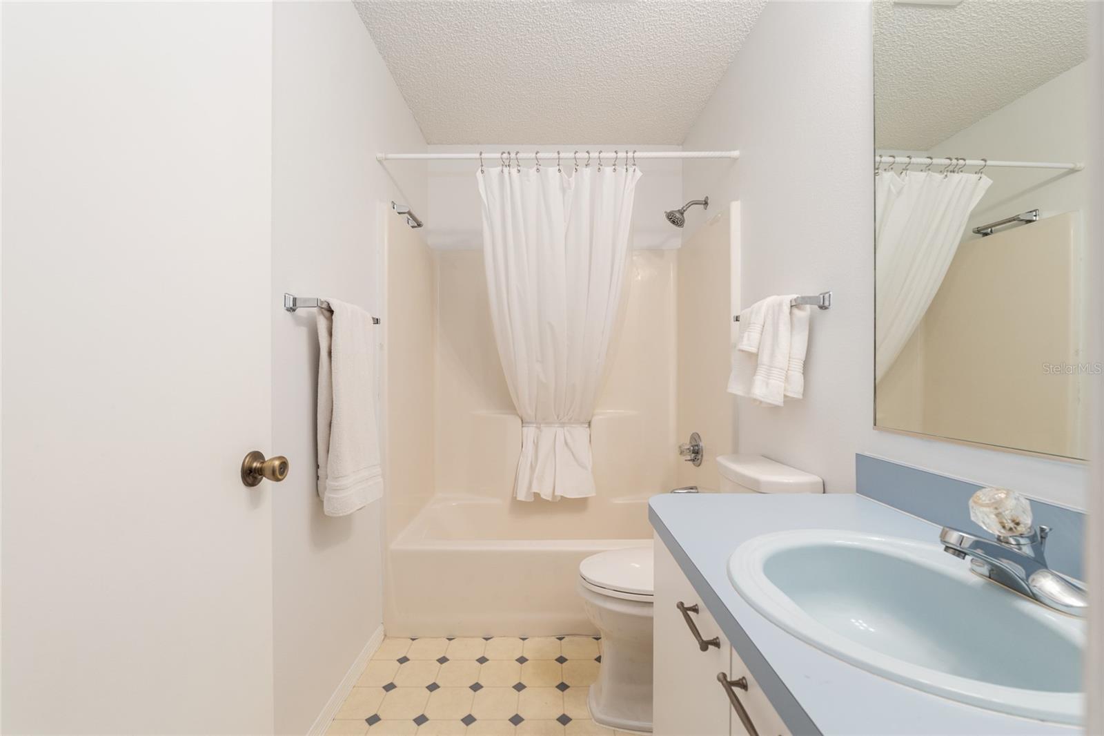 335 SAN MARINO DR, THE VILLAGES, FL — photo 26