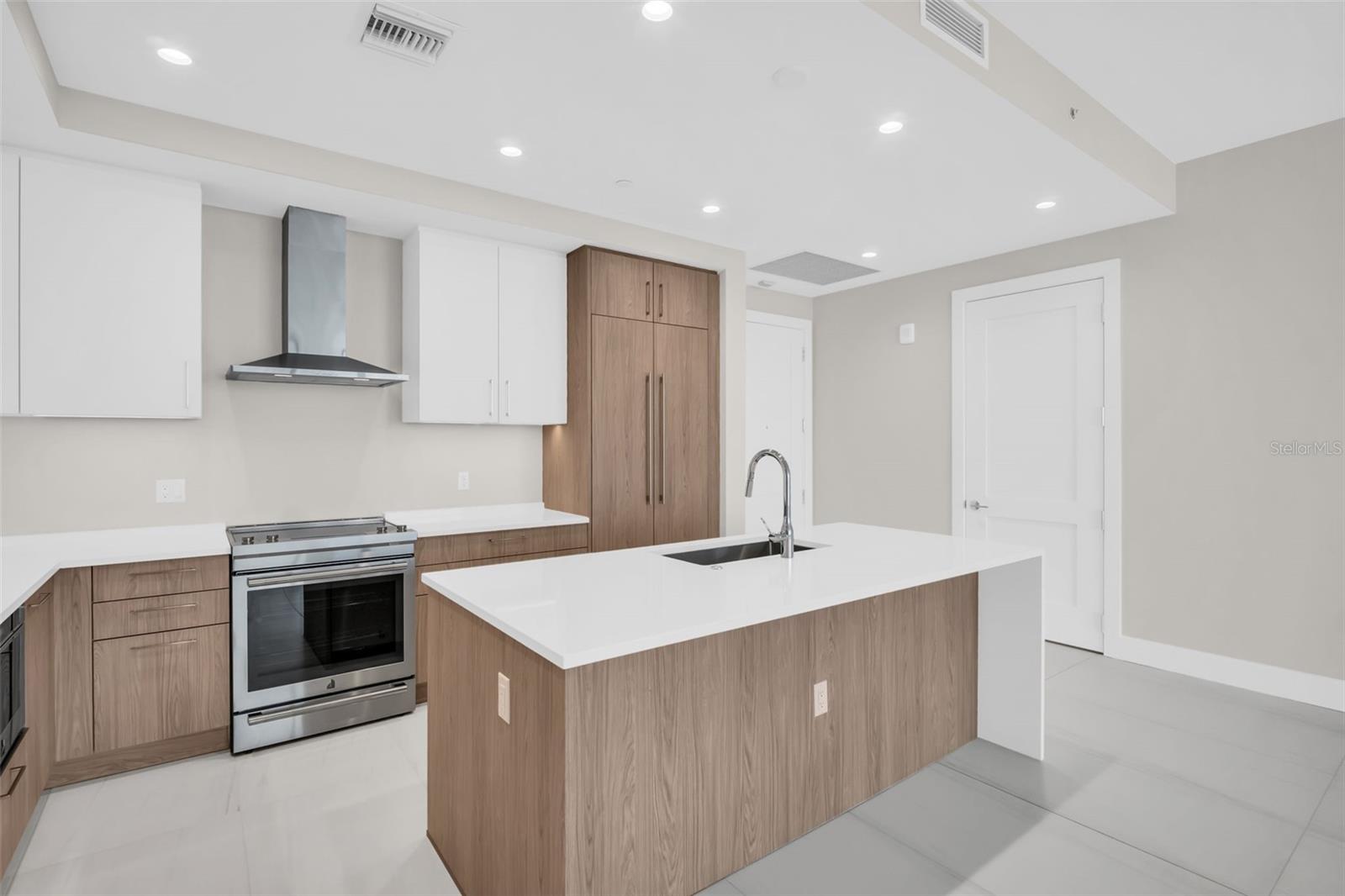 275 1ST AVE S #2708, ST PETERSBURG, FL — photo 6