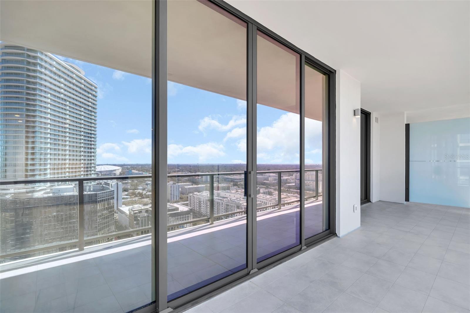 275 1ST AVE S #2708, ST PETERSBURG, FL — photo 17