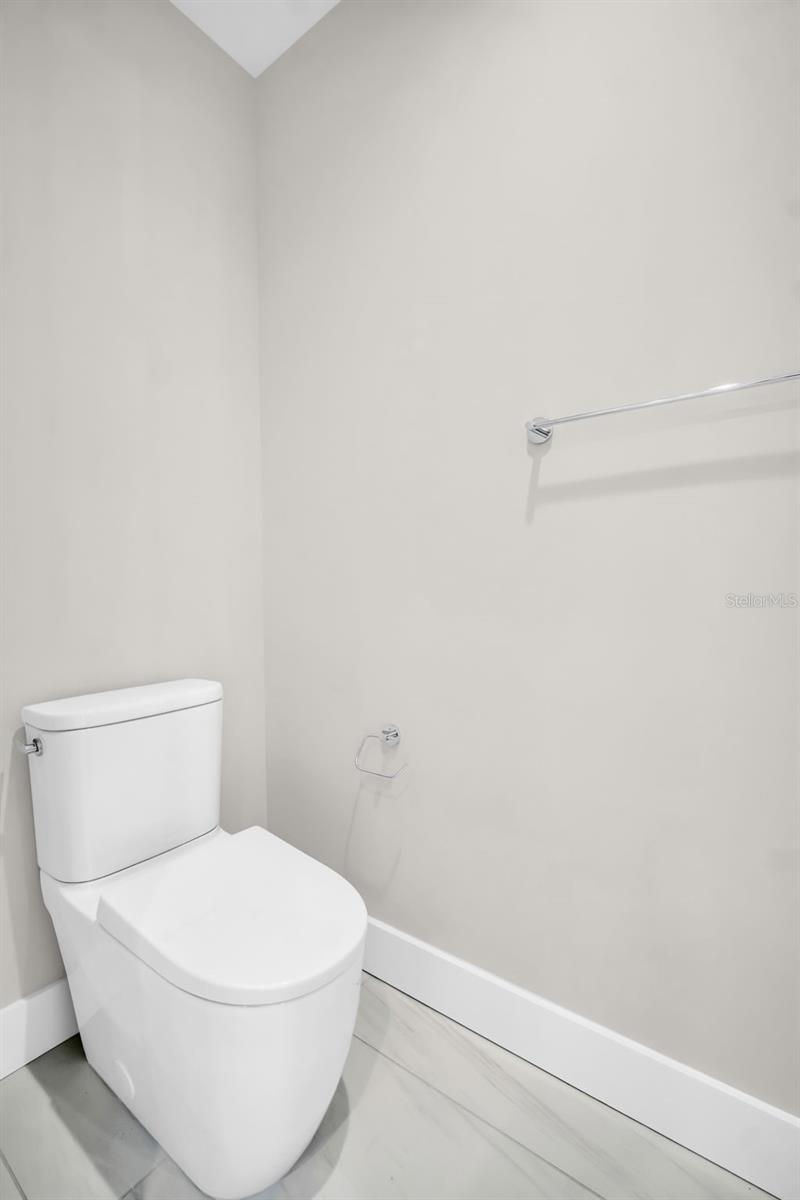 275 1ST AVE S #2708, ST PETERSBURG, FL — photo 22