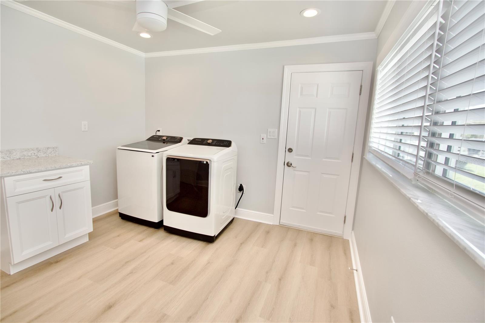 5339 BOWLINE BND, NEW PORT RICHEY, FL — photo 32