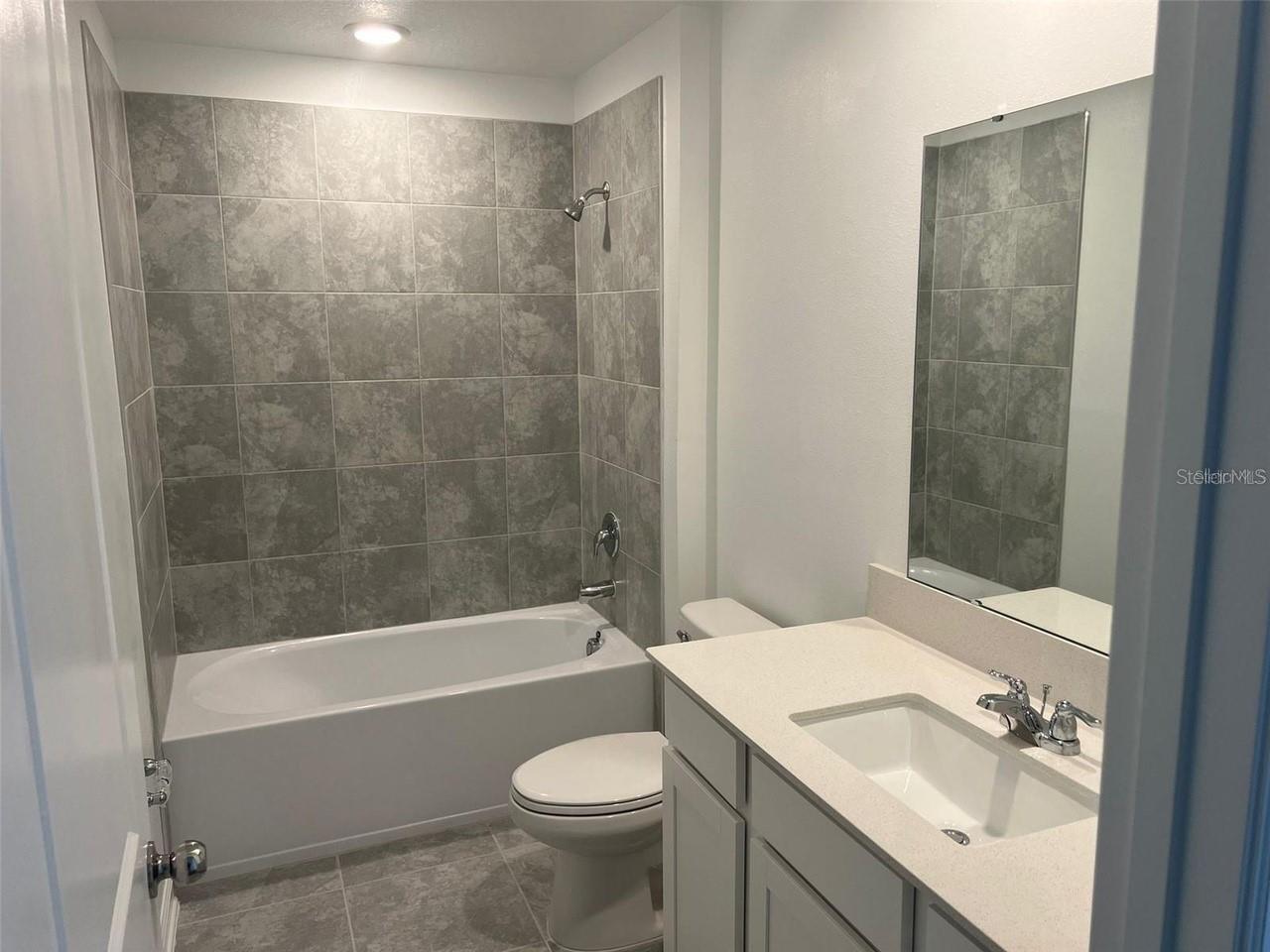 1756 WHITE WATER CT, DAVENPORT, FL — photo 5