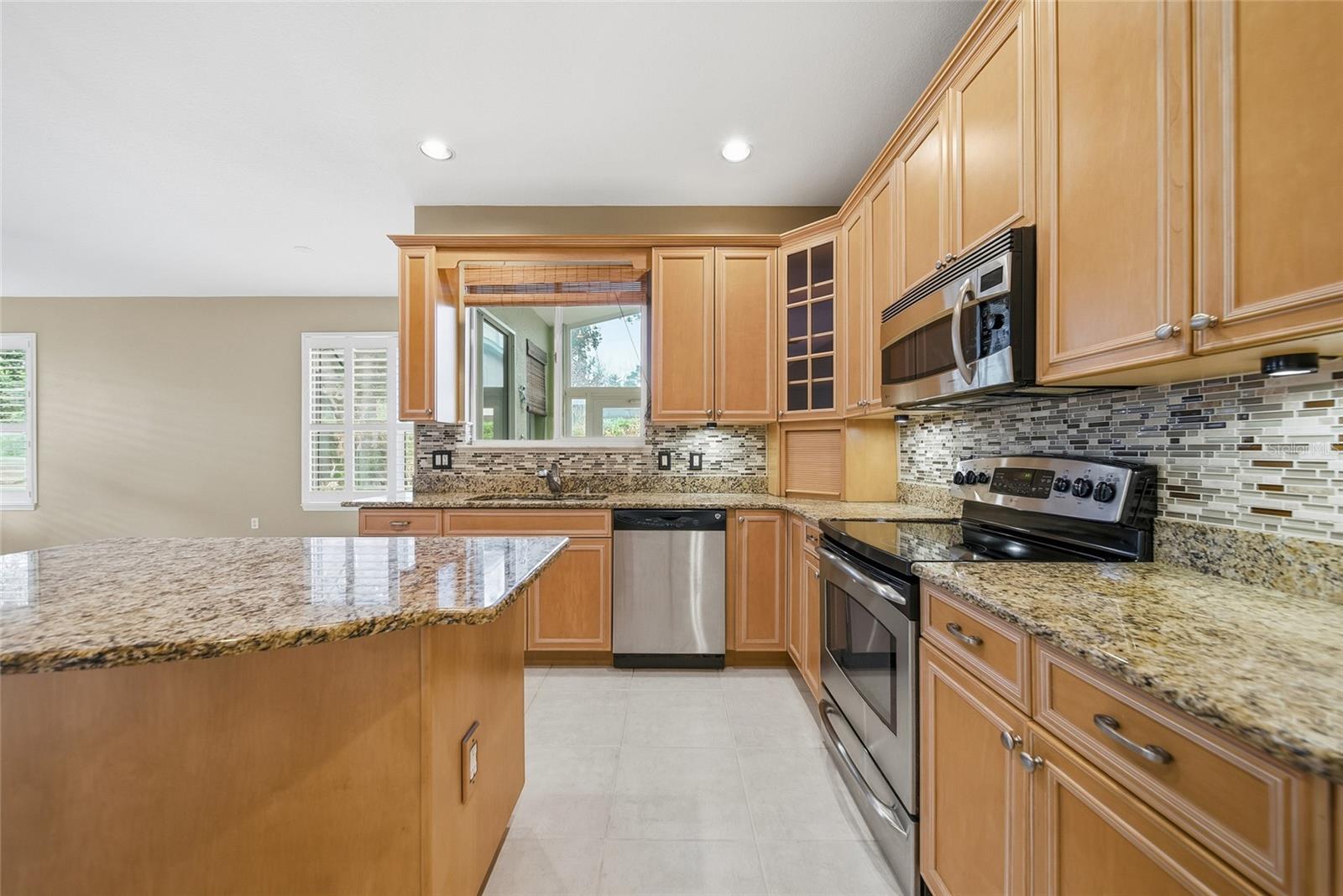 1841 PARK FOREST BLVD, MOUNT DORA, FL — photo 11