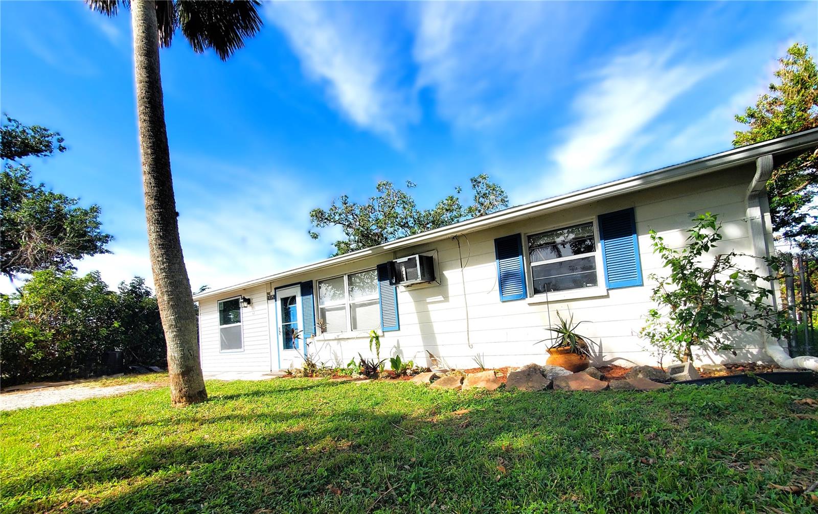 8362 OSPREY RD, ENGLEWOOD, FL — photo 3