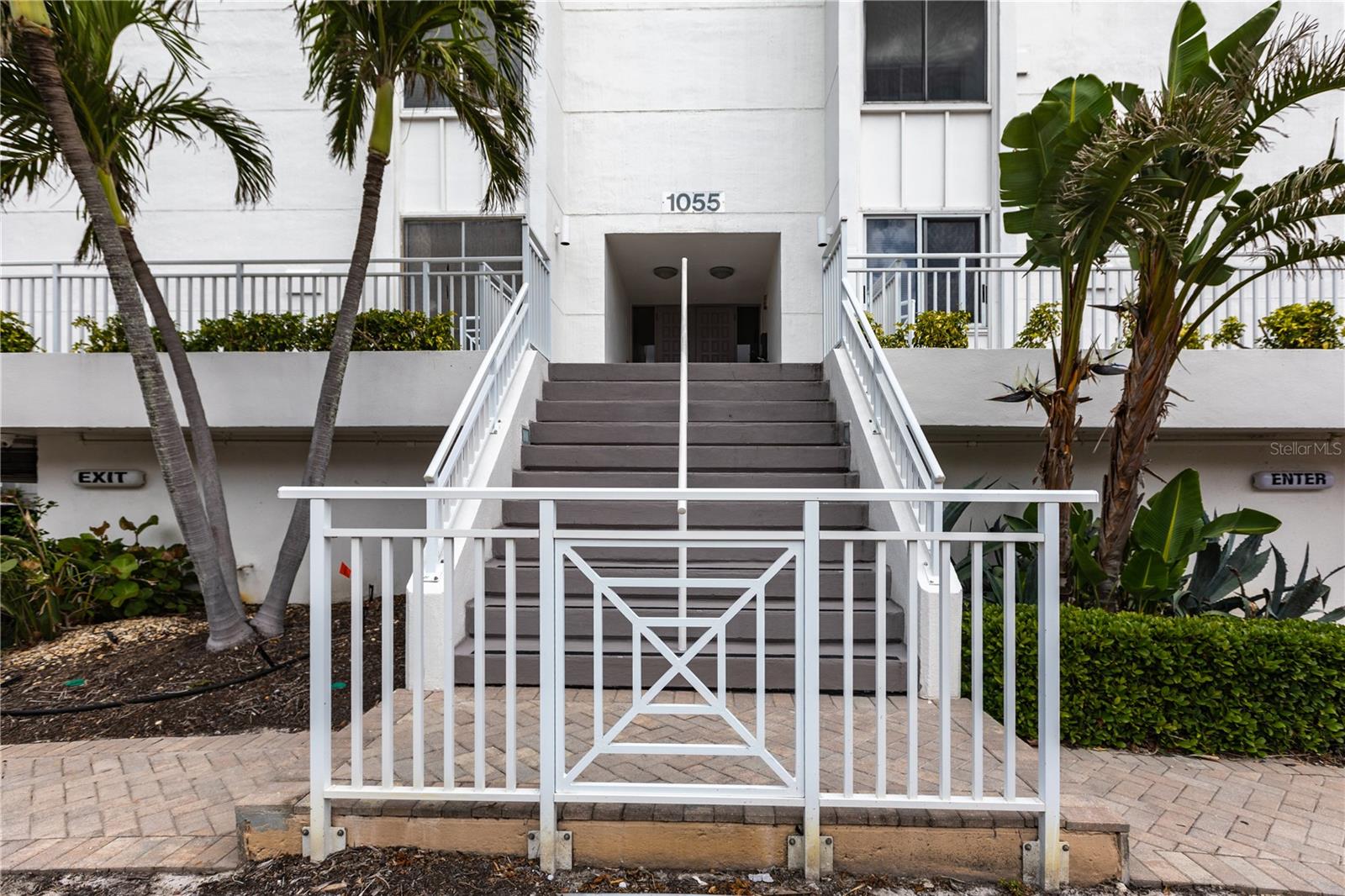 1055 W PEPPERTREE DR #703AA, SARASOTA, FL — photo 4