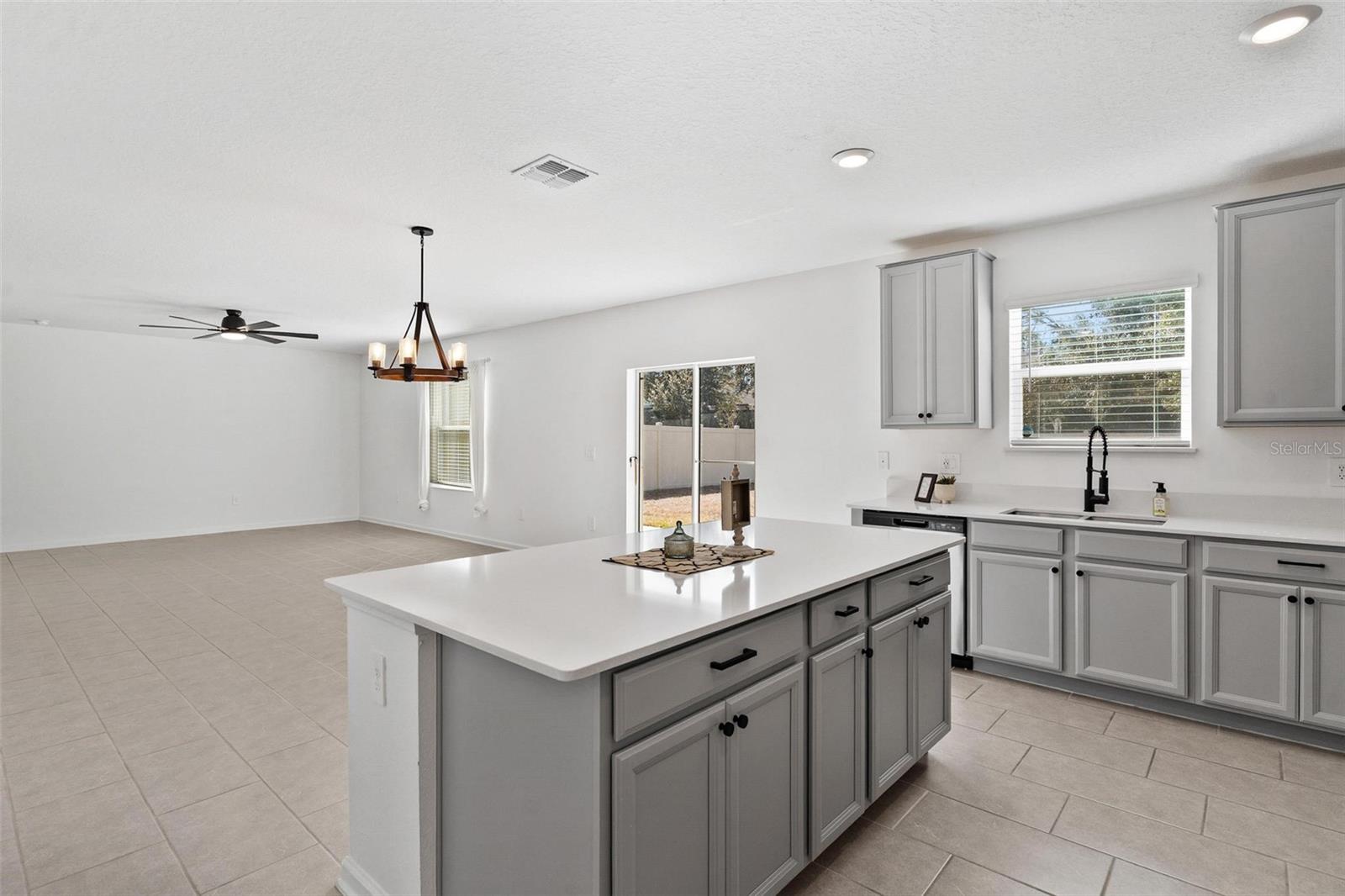 5712 BRISTLELEAF CT, LEESBURG, FL — photo 42