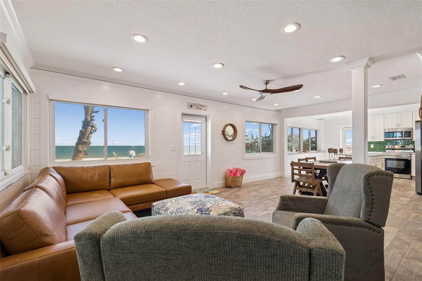 865 N SHORE DR, ANNA MARIA, FL — photo 3