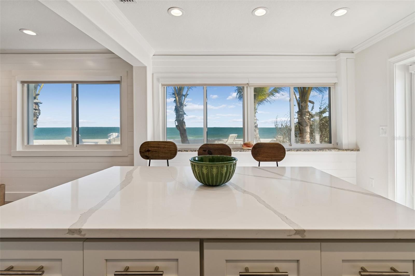 865 N SHORE DR, ANNA MARIA, FL — photo 10