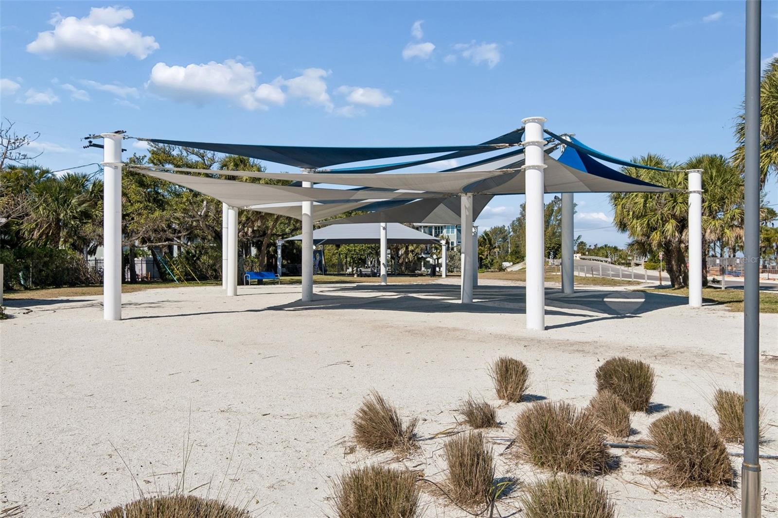865 N SHORE DR, ANNA MARIA, FL — photo 70