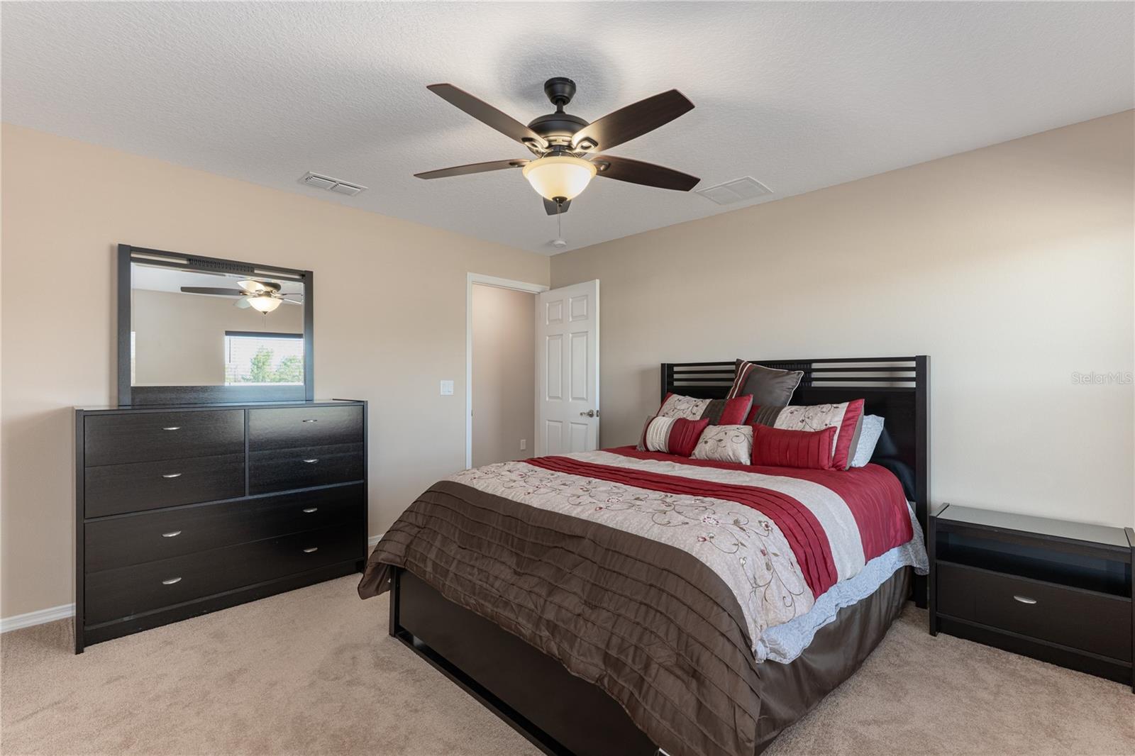29222 CAN DO LN, TAVARES, FL — photo 46
