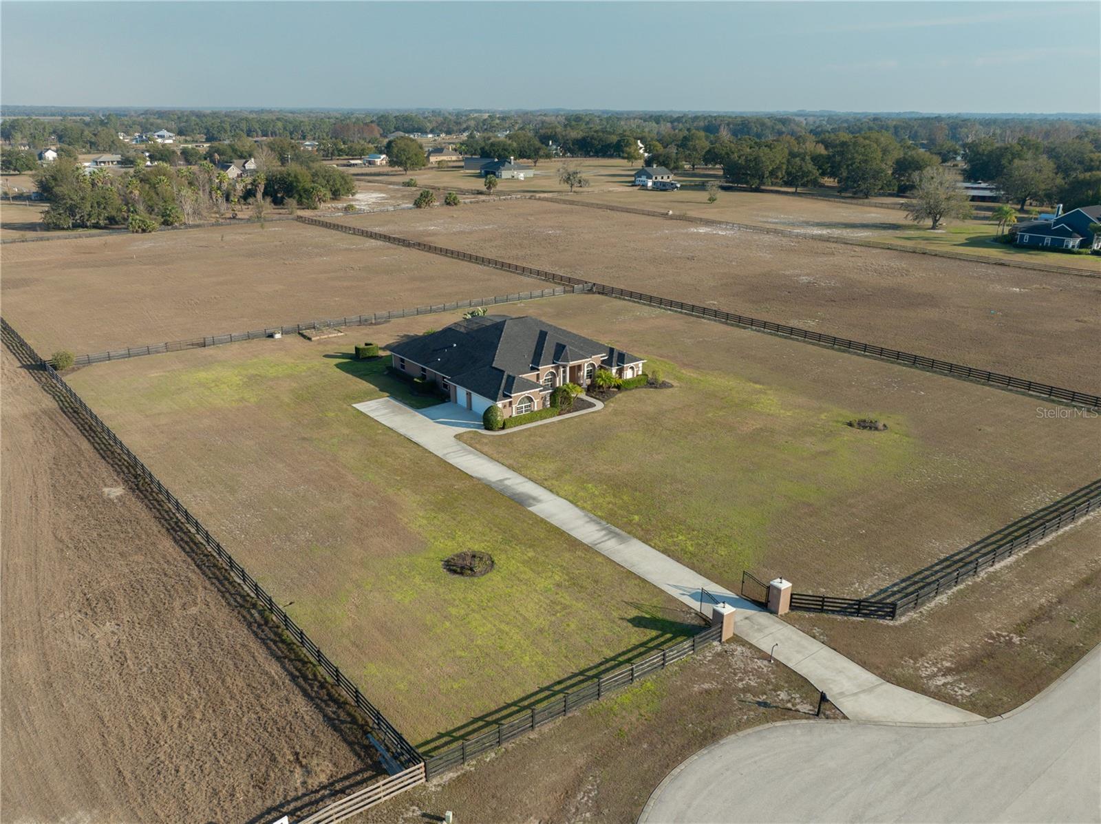 29222 CAN DO LN, TAVARES, FL — photo 81