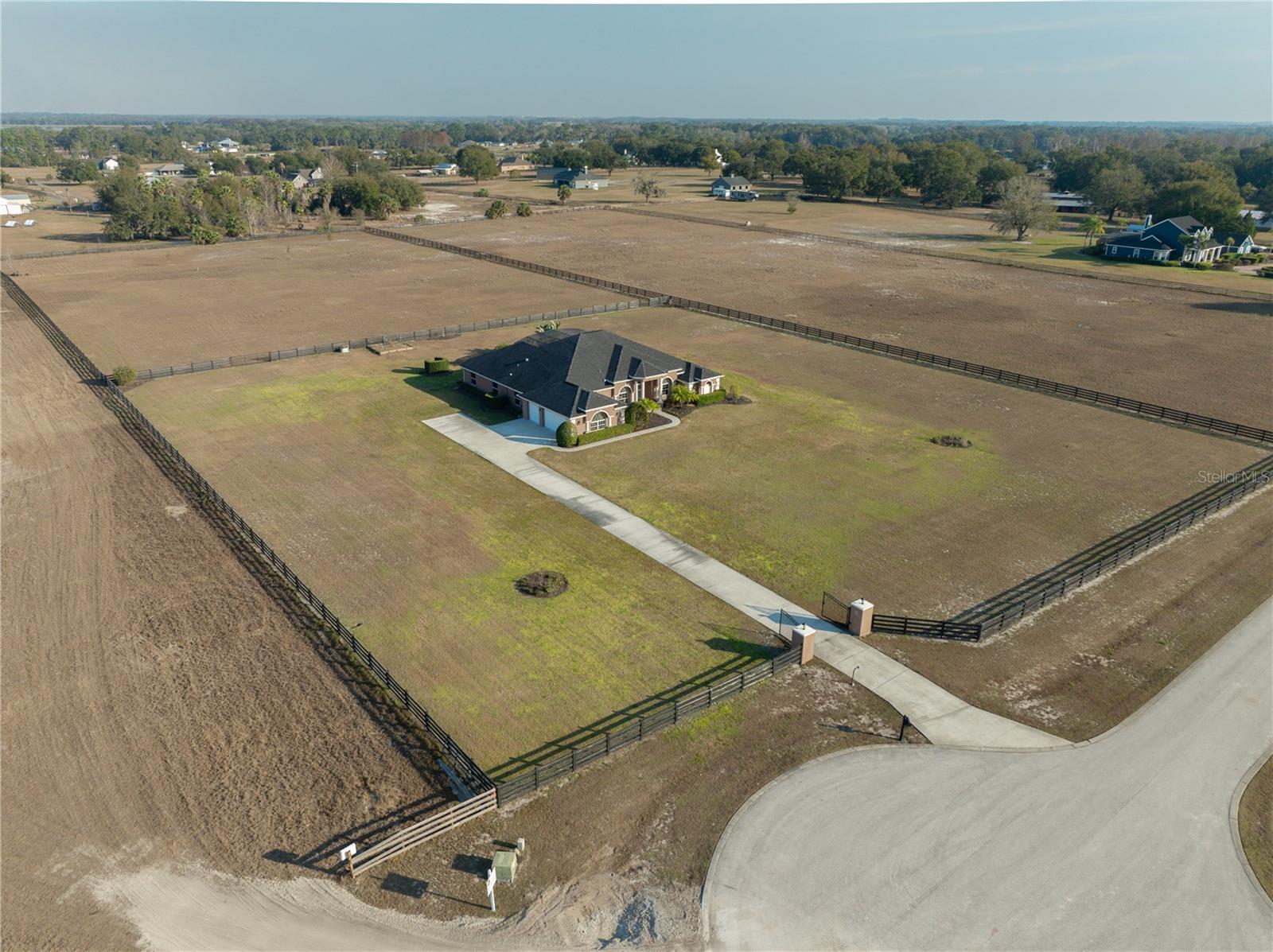 29222 CAN DO LN, TAVARES, FL — photo 85