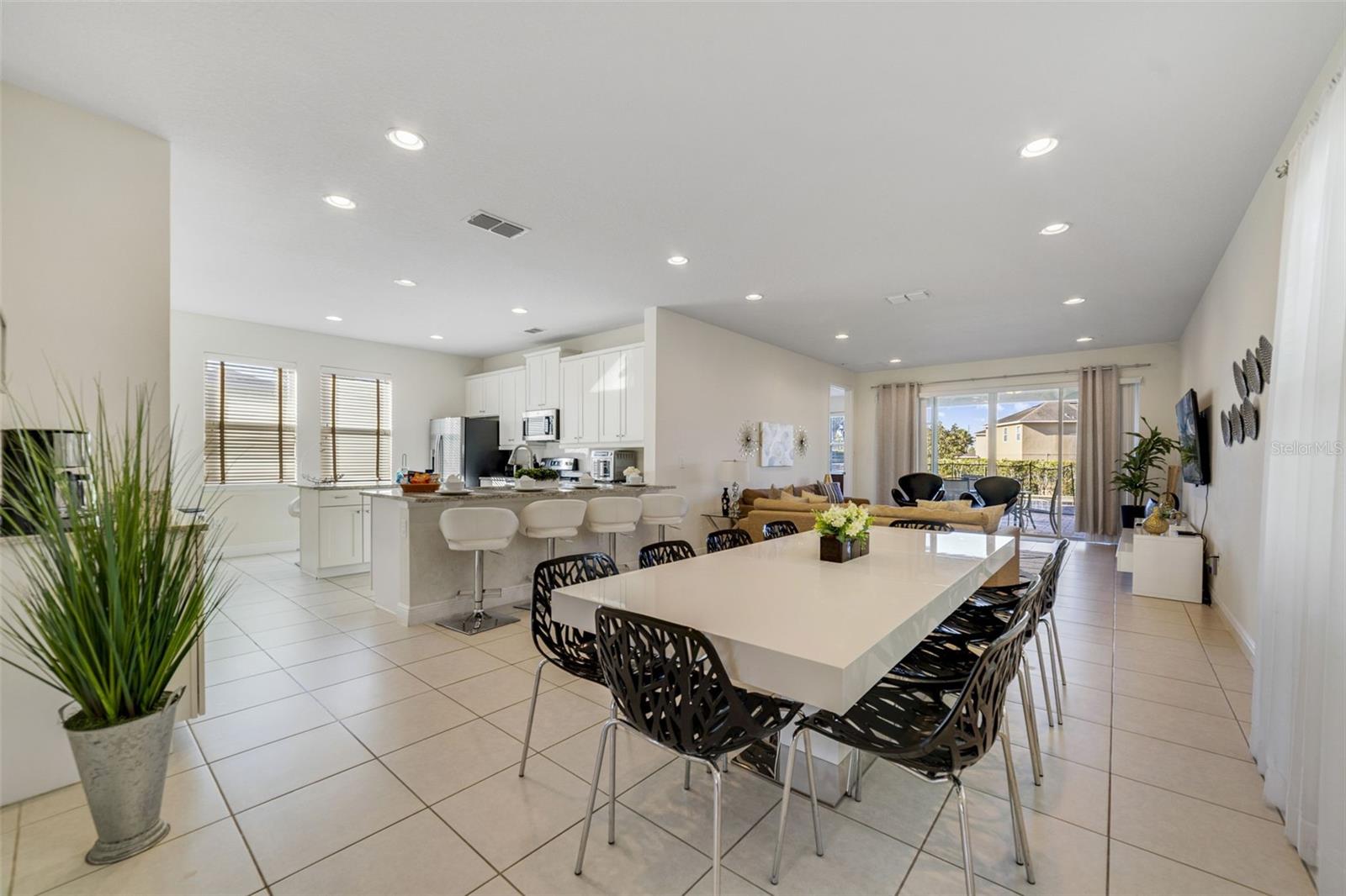 180 MINTON LOOP, KISSIMMEE, FL — photo 11