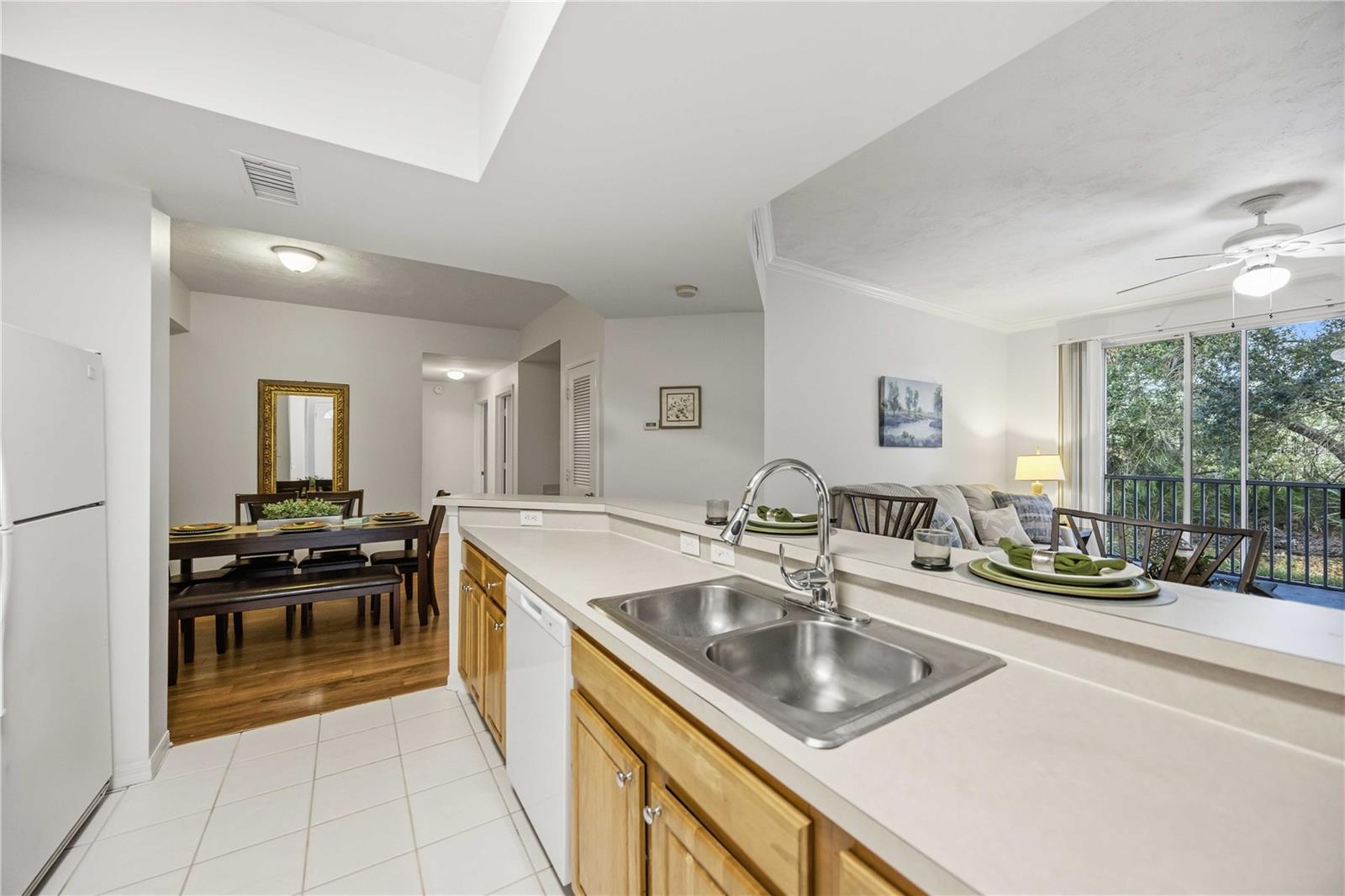 5721 BENTGRASS DR #20-104, SARASOTA, FL — photo 9