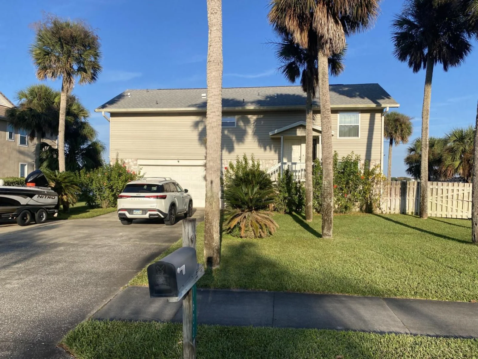 1633 RIVERSIDE DR, DAYTONA BEACH, FL — photo 2