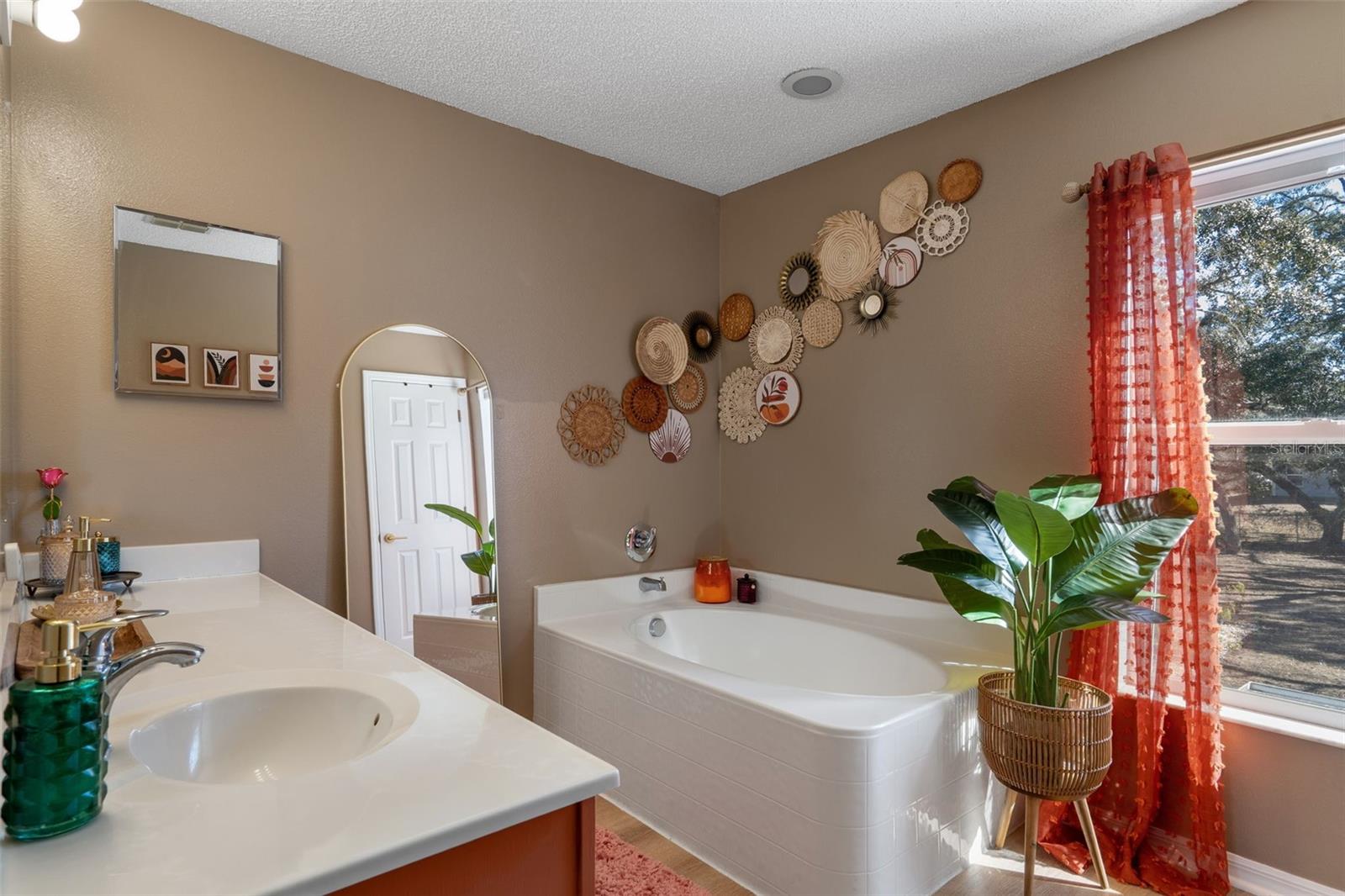 11258 LOMITA WREN RD, WEEKI WACHEE, FL — photo 27
