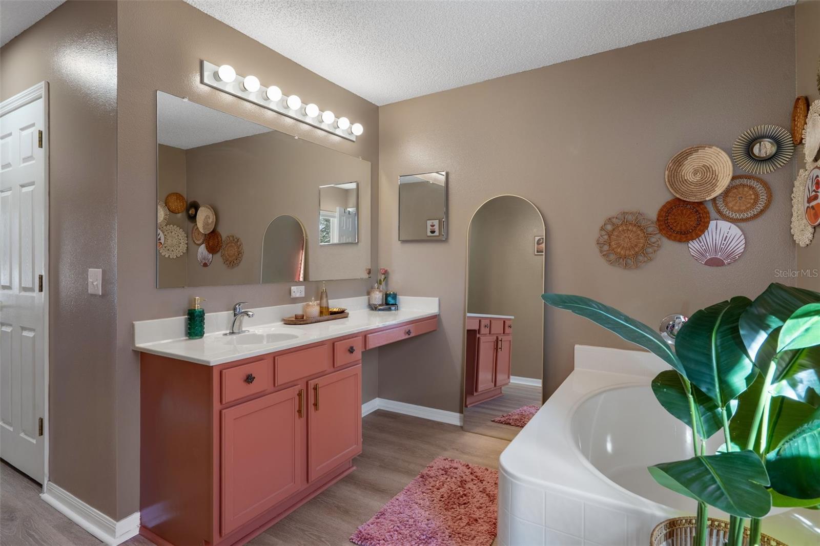 11258 LOMITA WREN RD, WEEKI WACHEE, FL — photo 28