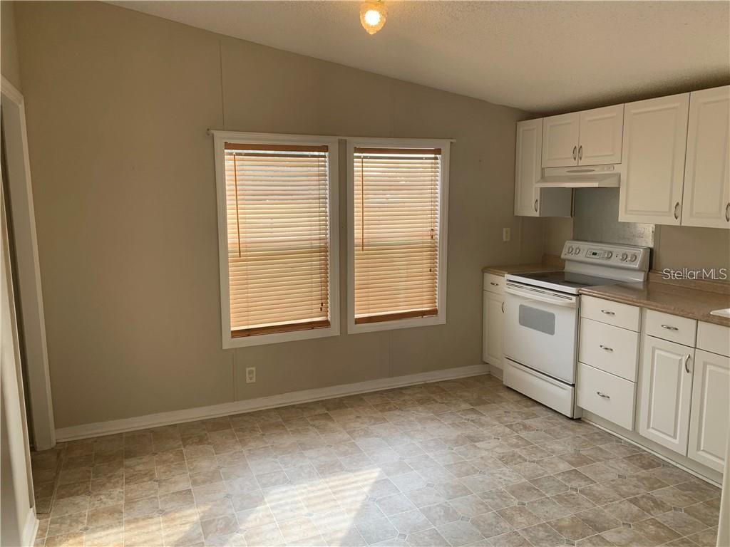 8719 & 8809 LITHIA PINECREST RD, LITHIA, FL — photo 12