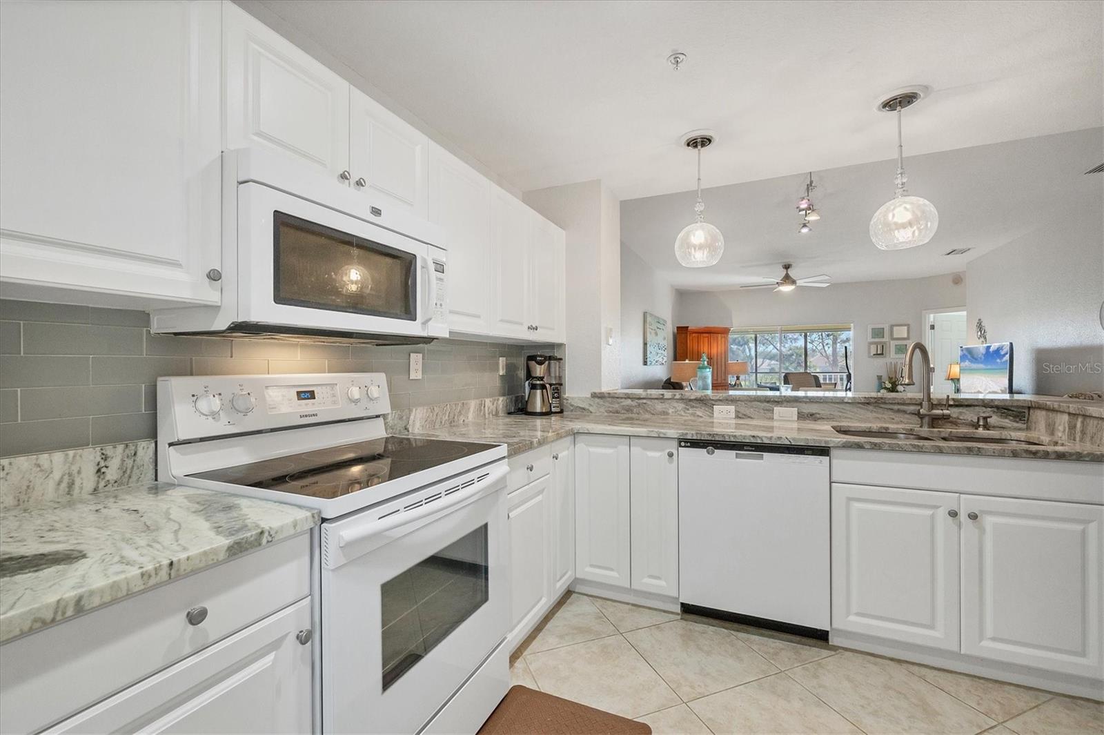 6342 GRAND OAK CIR #204, BRADENTON, FL — photo 15