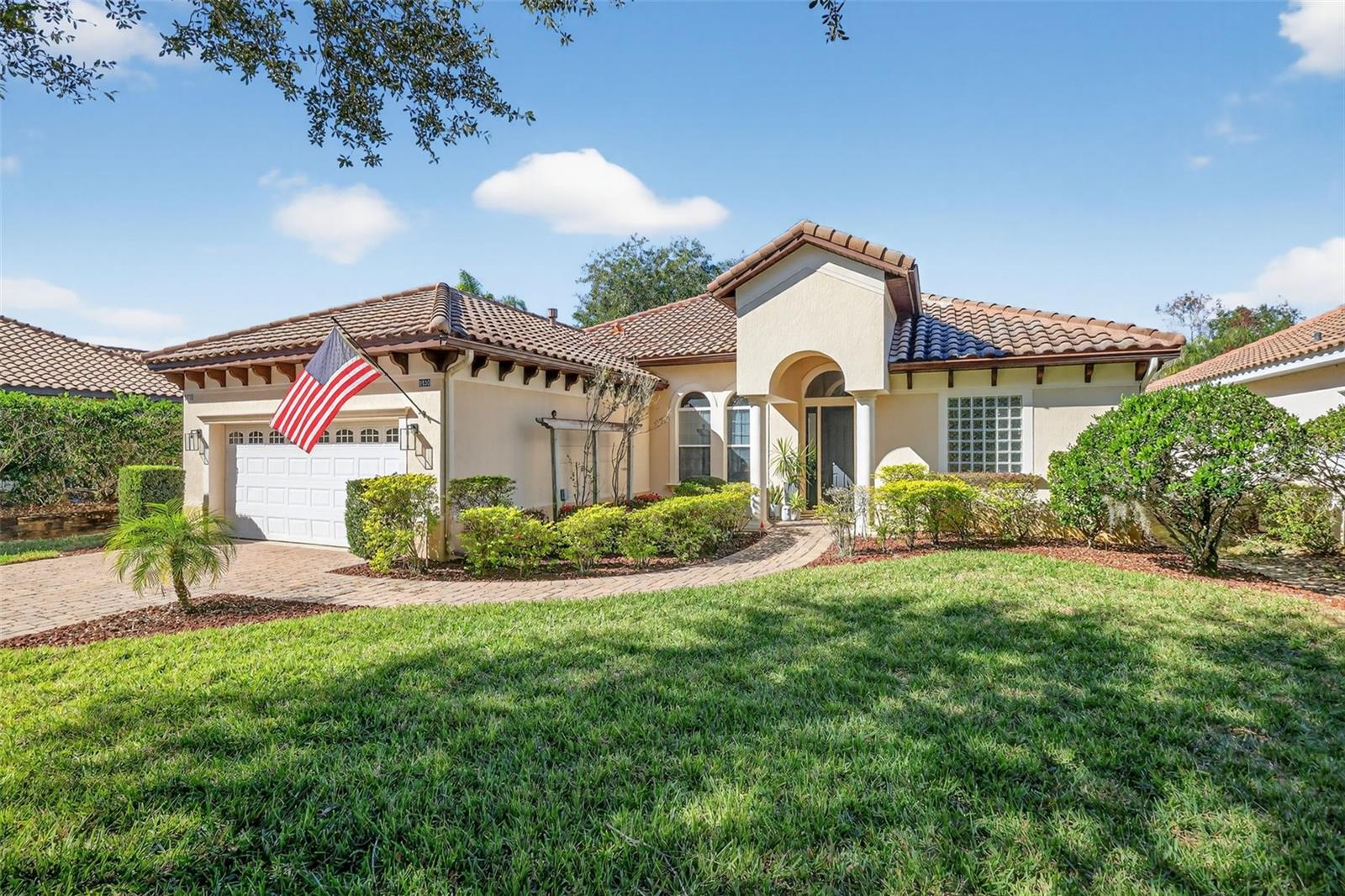 9930 SANTA BARBARA CT, HOWEY IN THE HILLS, FL