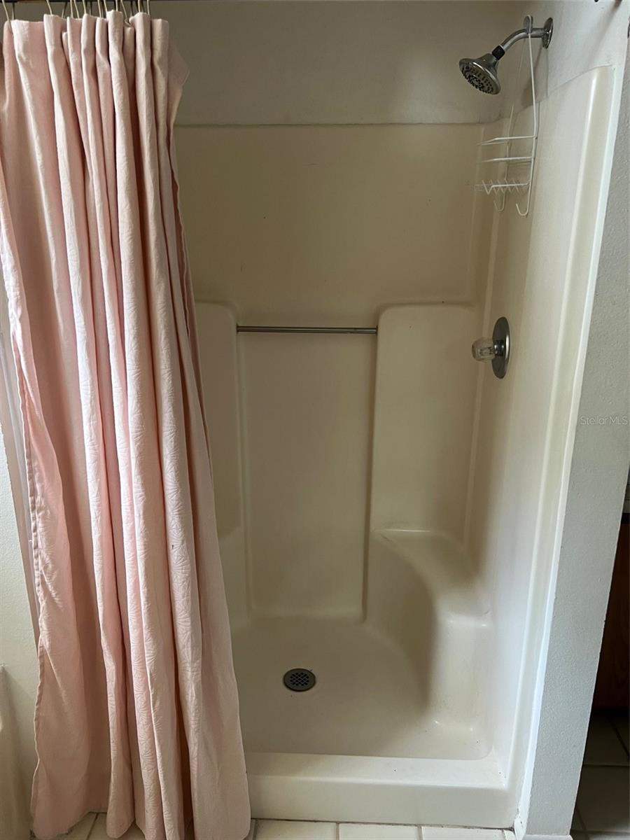 330 BONNIE LN, ORANGE CITY, FL — photo 17
