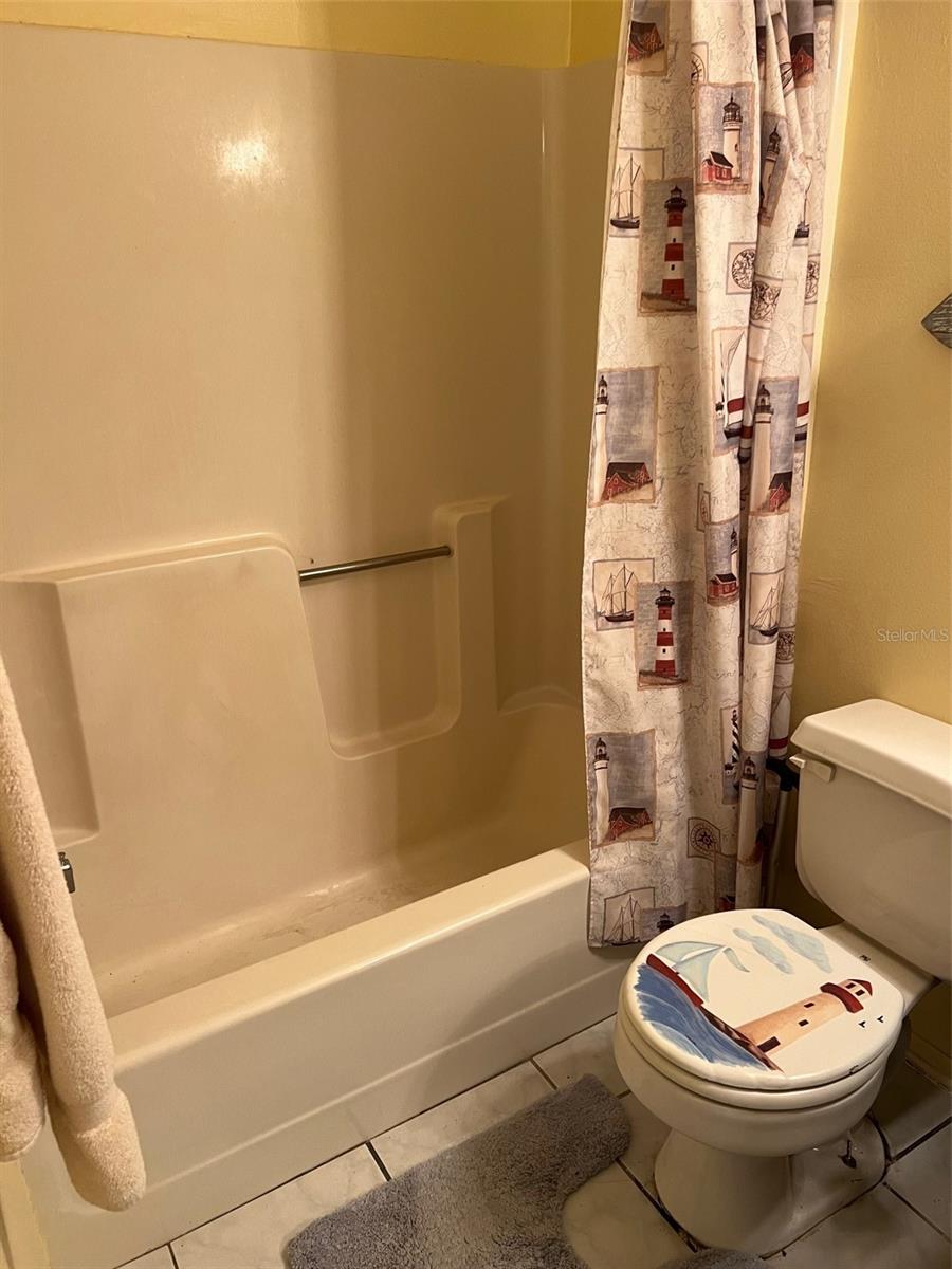 330 BONNIE LN, ORANGE CITY, FL — photo 18
