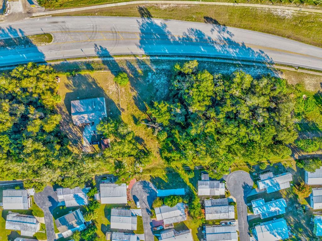 330 BONNIE LN, ORANGE CITY, FL — photo 28