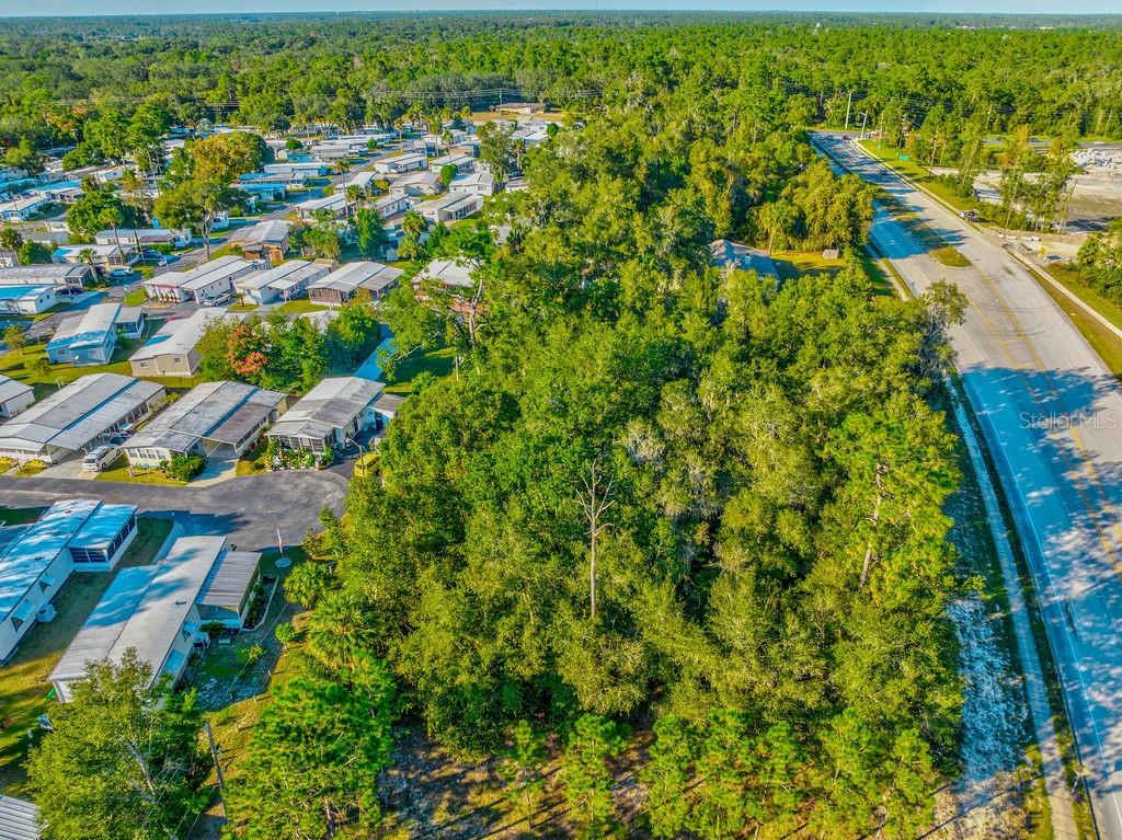 330 BONNIE LN, ORANGE CITY, FL — photo 35