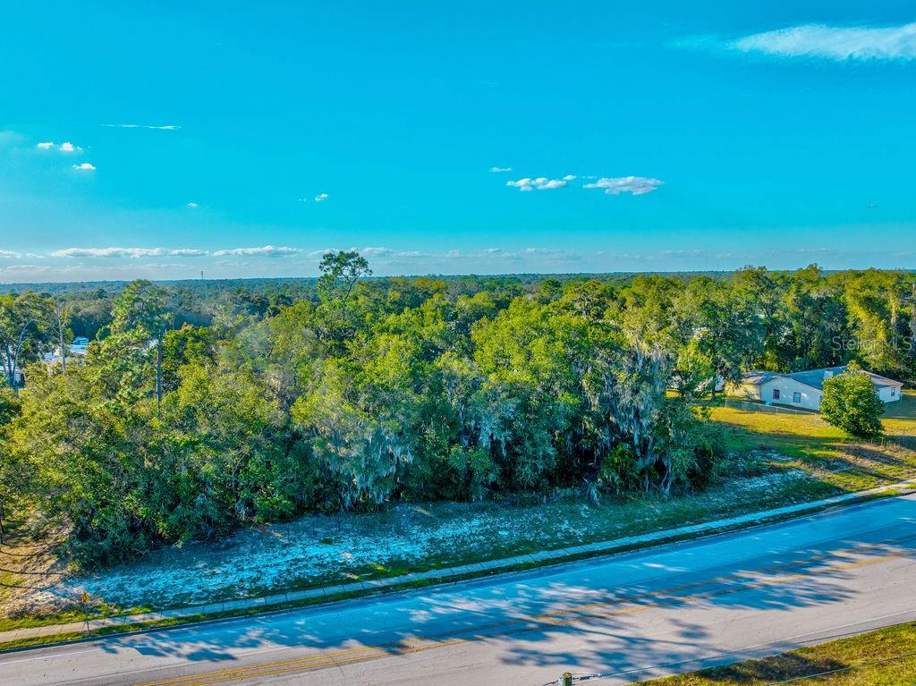 330 BONNIE LN, ORANGE CITY, FL — photo 37