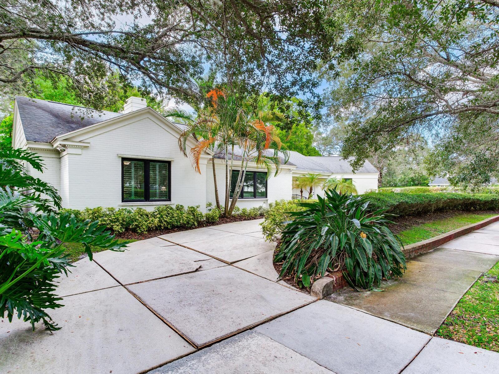 3401 S ALMERIA AVE, TAMPA, FL — photo 2