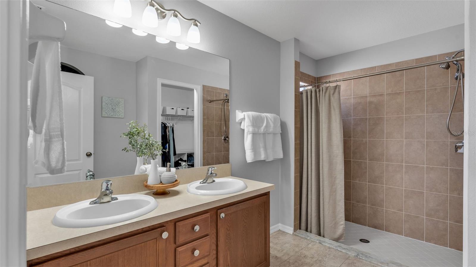 2447 LADOGA DR, LAKELAND, FL — photo 16