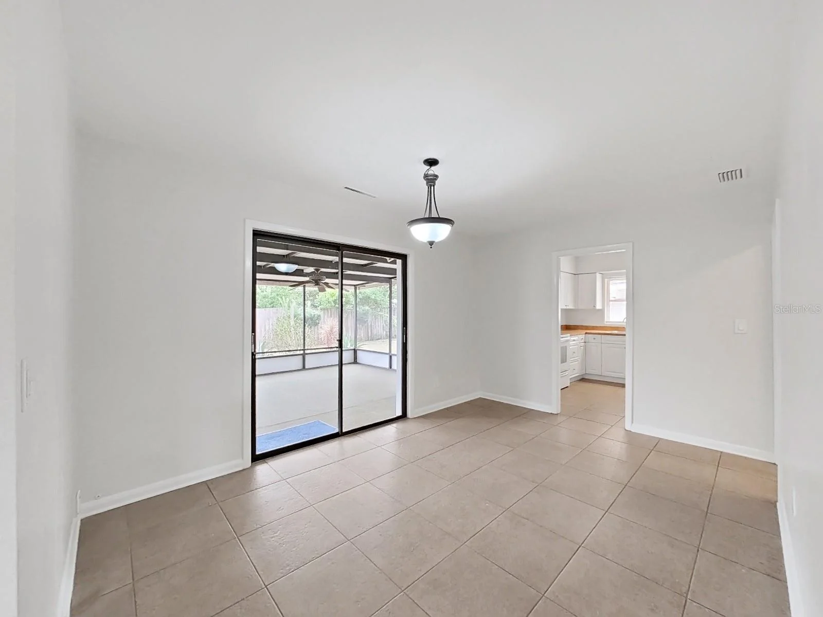 1701 LAURIE LN, BELLEAIR, FL — photo 8