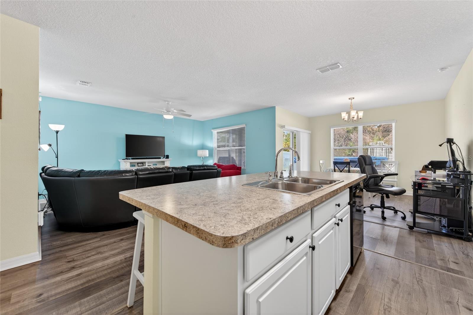 113 FISHERMANS COVE DR, EDGEWATER, FL — photo 7