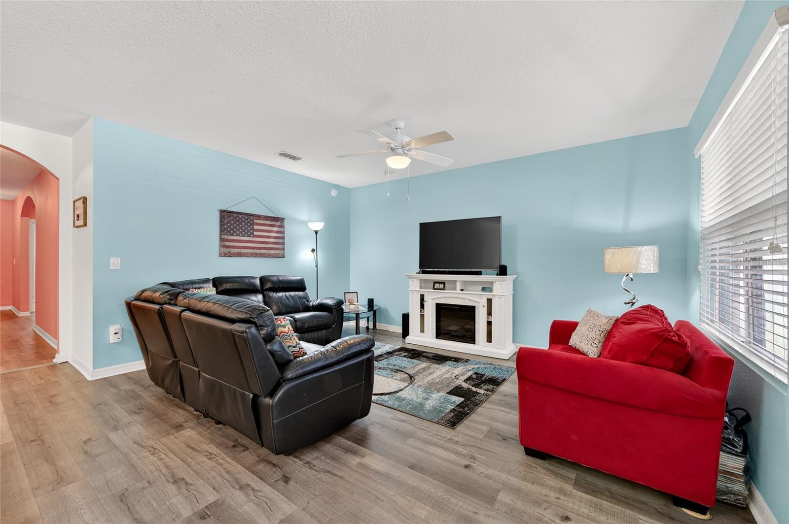 113 FISHERMANS COVE DR, EDGEWATER, FL — photo 9