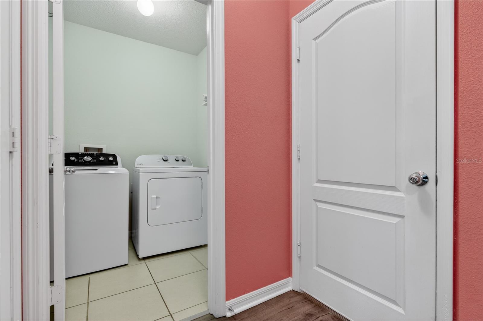 113 FISHERMANS COVE DR, EDGEWATER, FL — photo 21