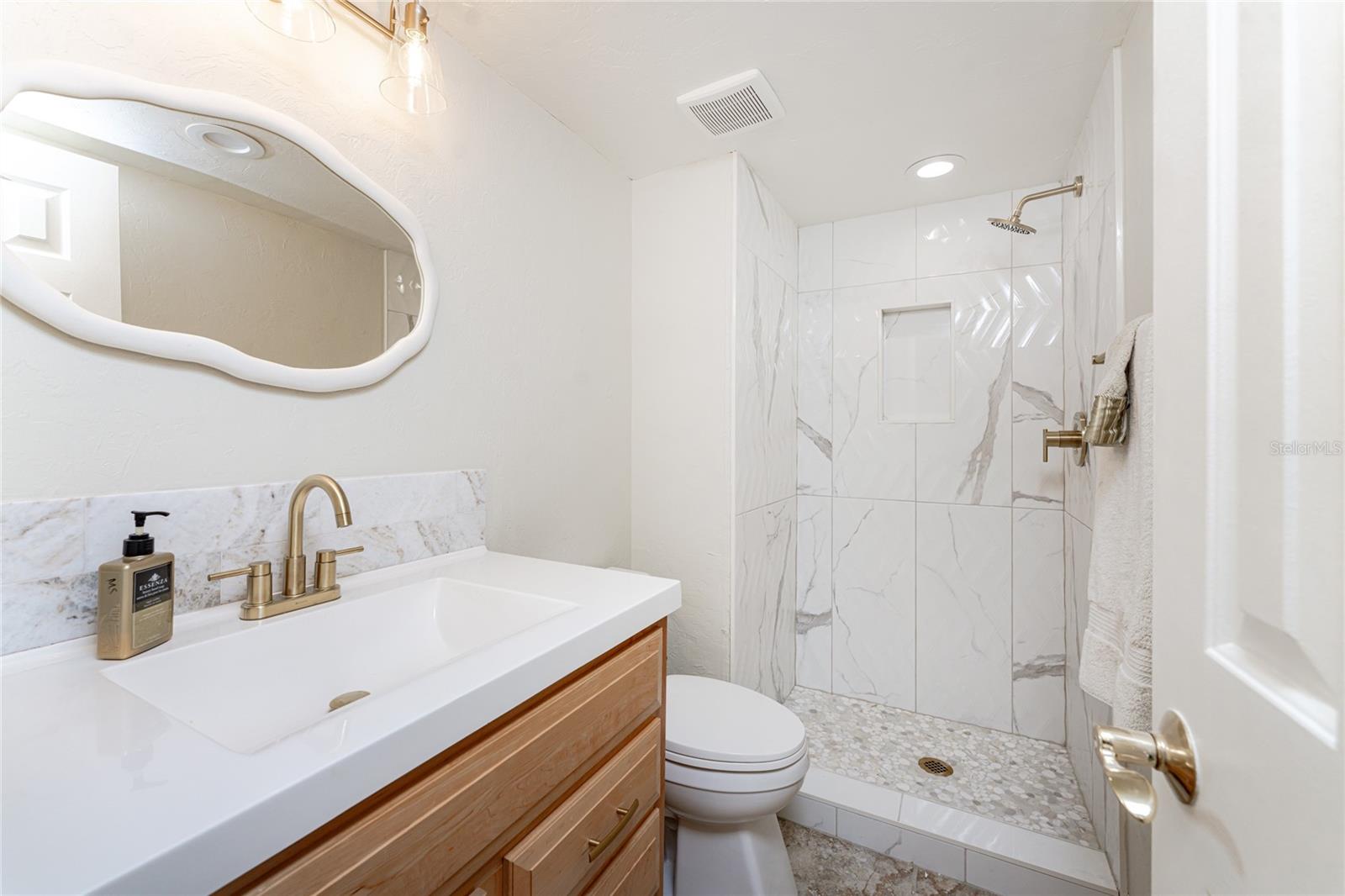 25188 MARION AVE #21, PUNTA GORDA, FL — photo 29