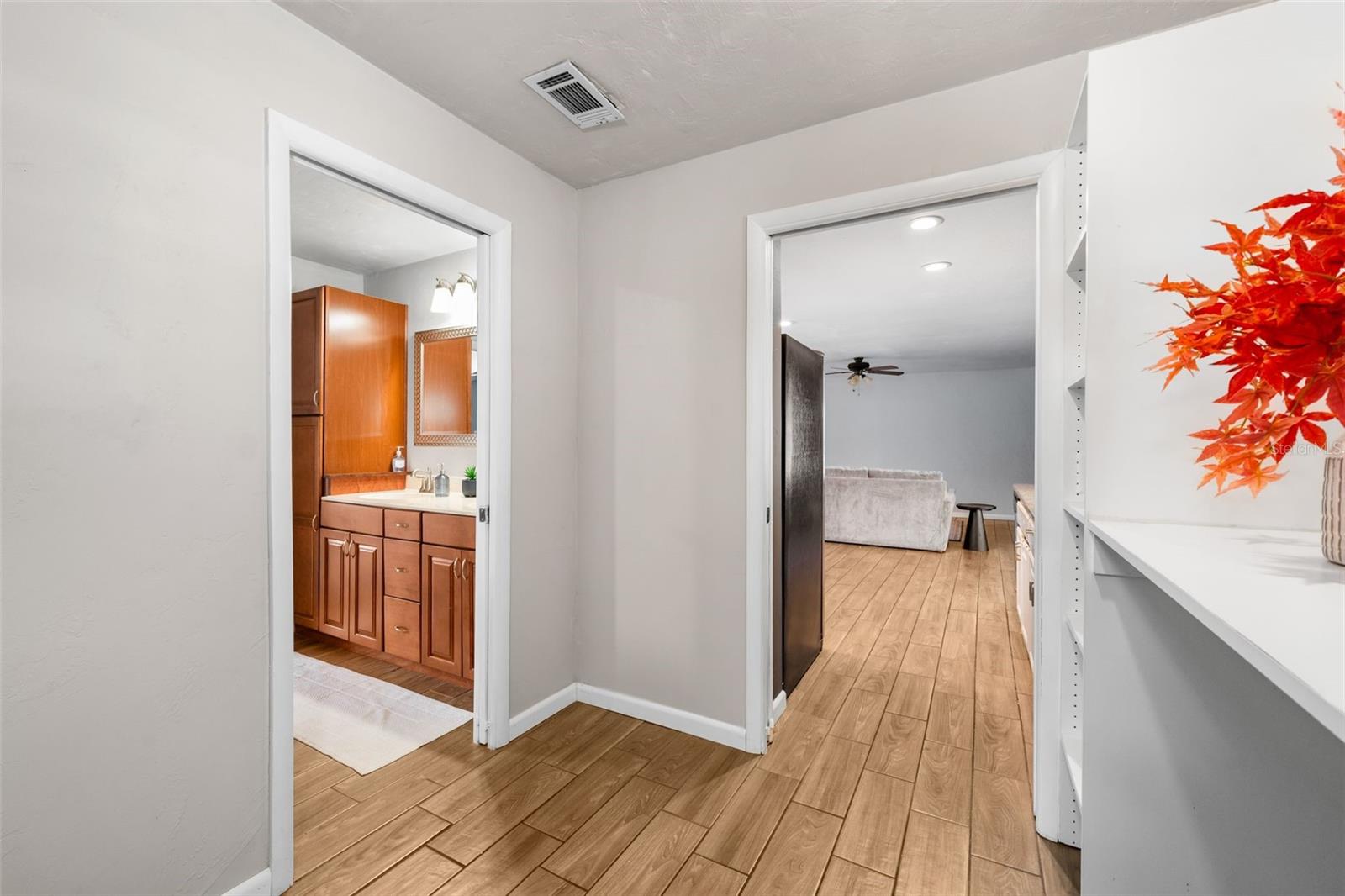 8604 NW 1ST AVE, GAINESVILLE, FL — photo 13