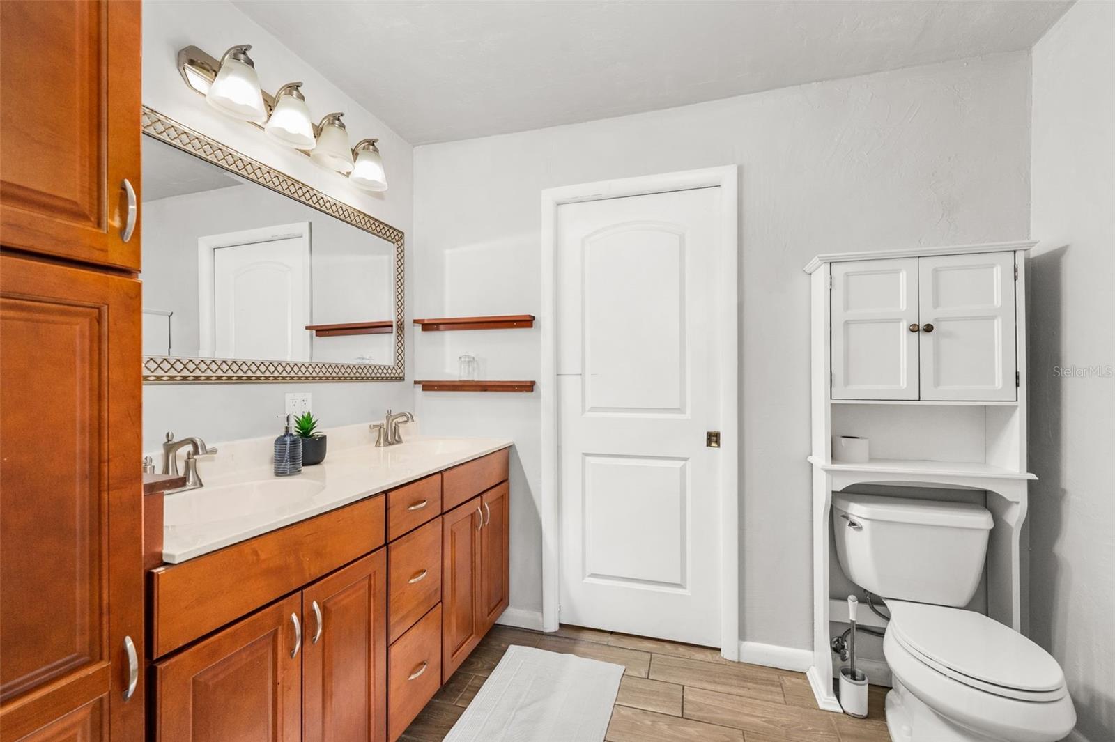 8604 NW 1ST AVE, GAINESVILLE, FL — photo 17