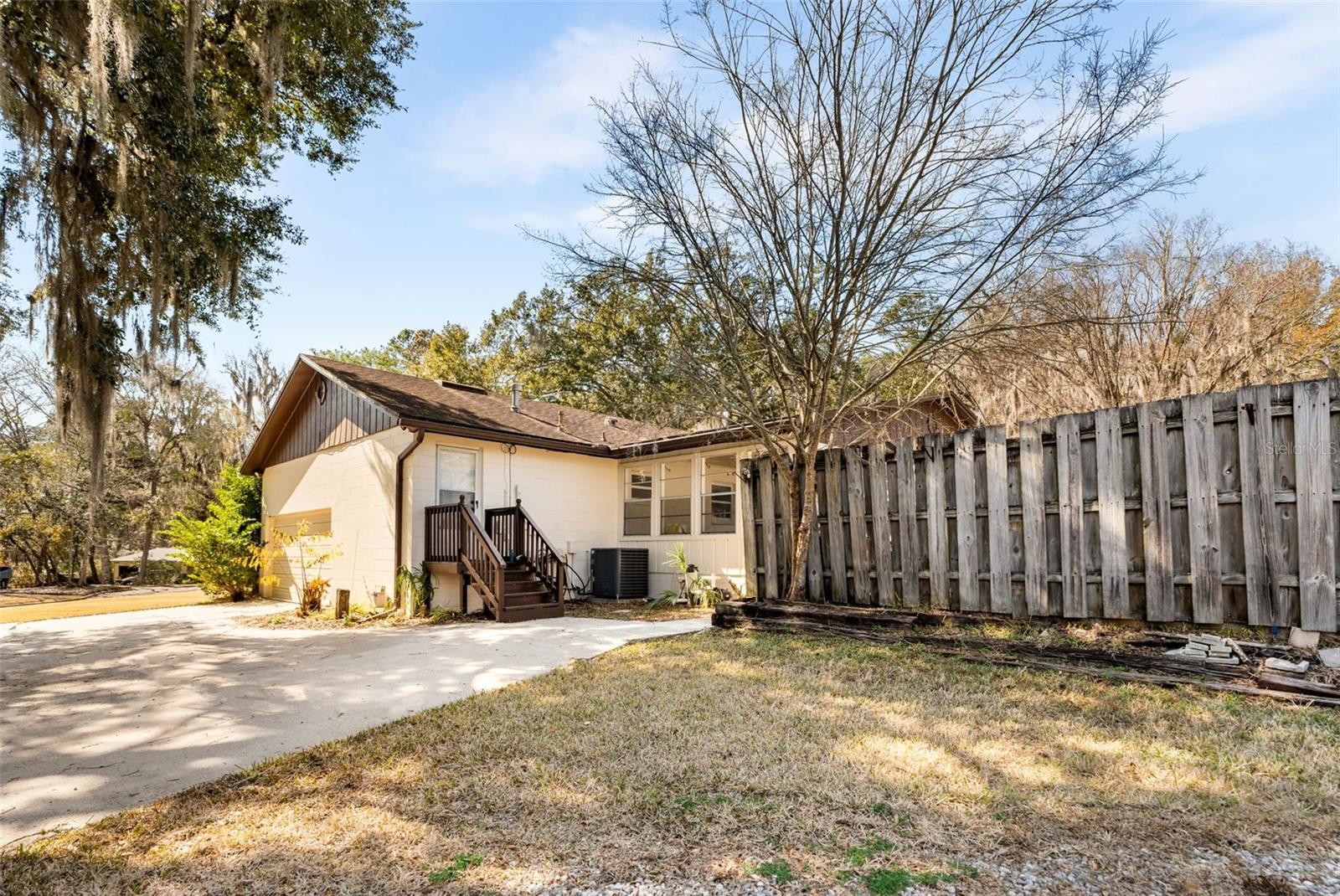 8604 NW 1ST AVE, GAINESVILLE, FL — photo 45