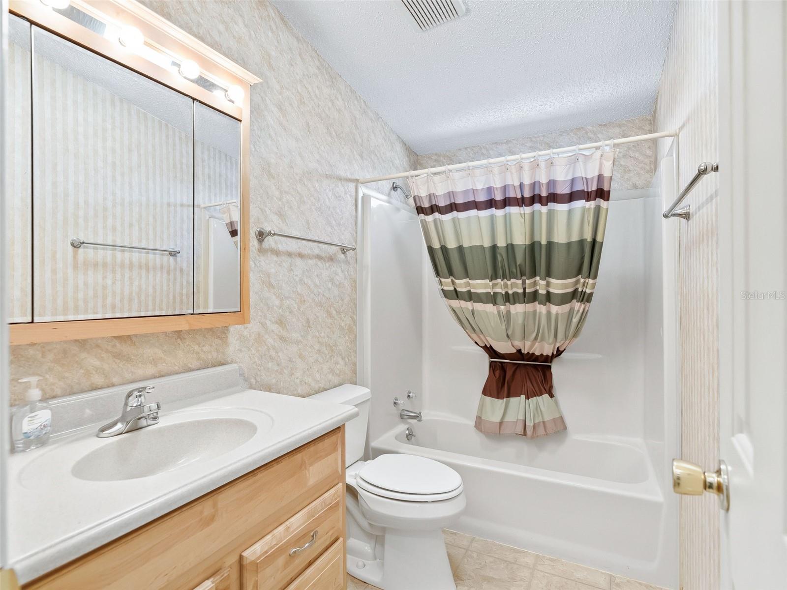 920 SAINT ANDREWS BLVD, THE VILLAGES, FL — photo 48