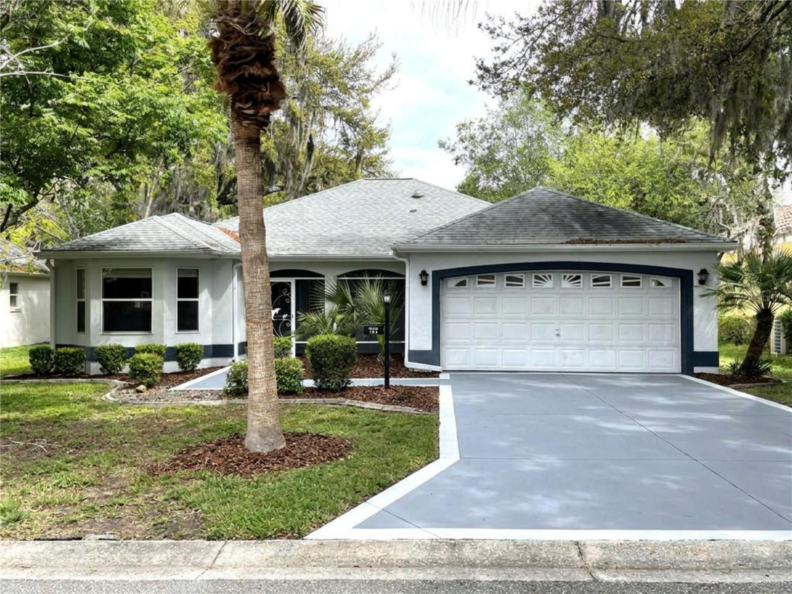 144 COSTA MESA DR, LADY LAKE, FL