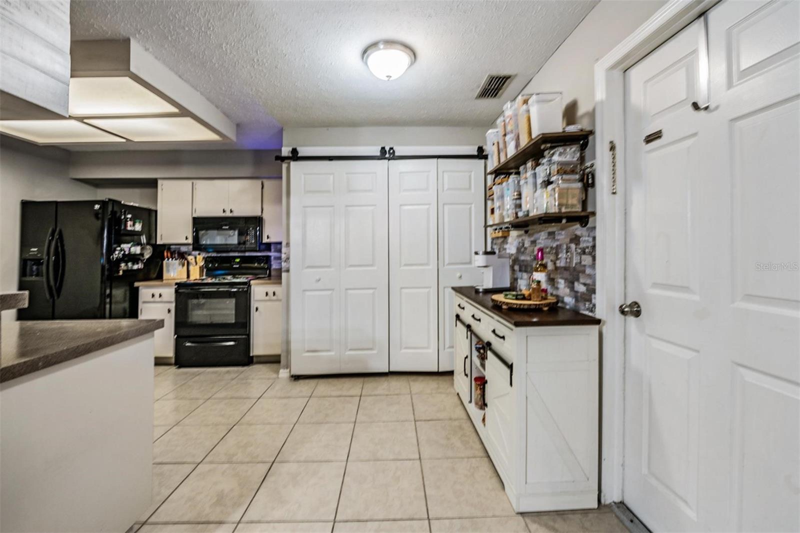 23205 CLUB VILLAS DR #30, LAND O LAKES, FL — photo 12