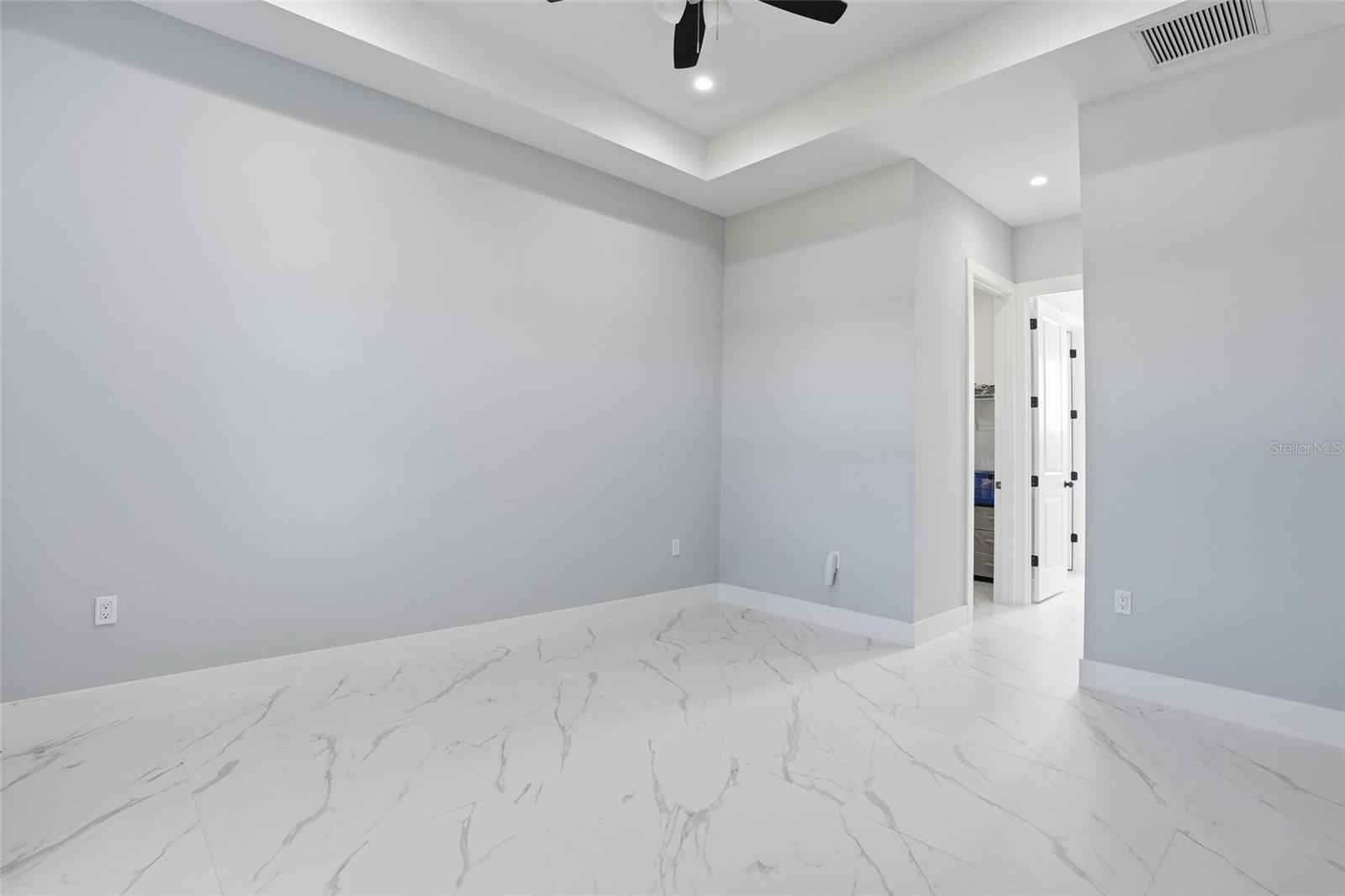 2415 56TH AVE NE, NAPLES, FL — photo 11