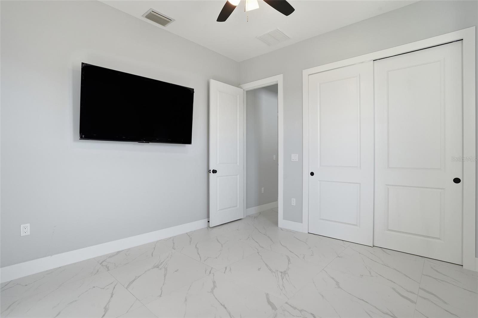 2415 56TH AVE NE, NAPLES, FL — photo 16