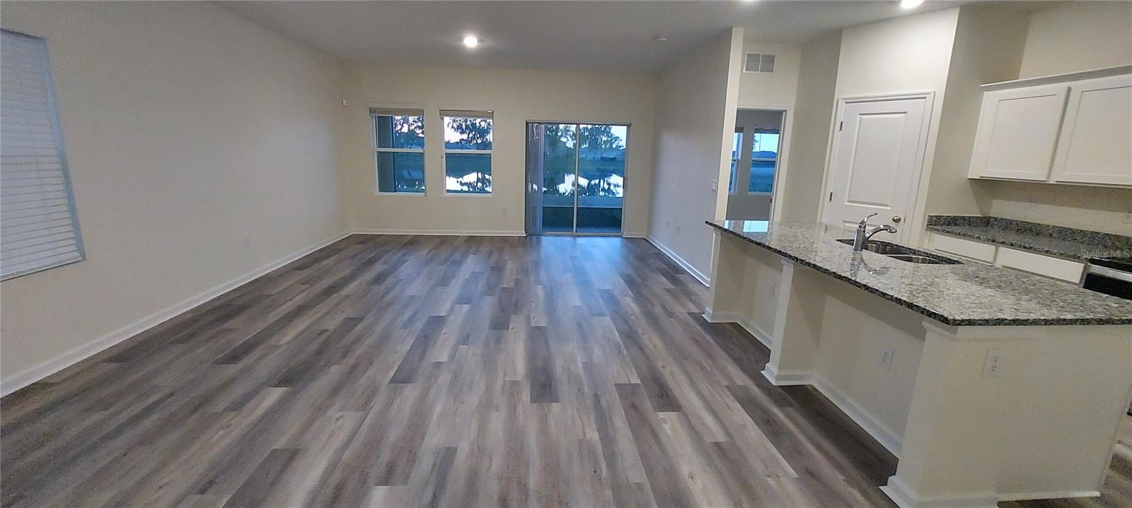 856 KINGS PINE CT, RUSKIN, FL — photo 4