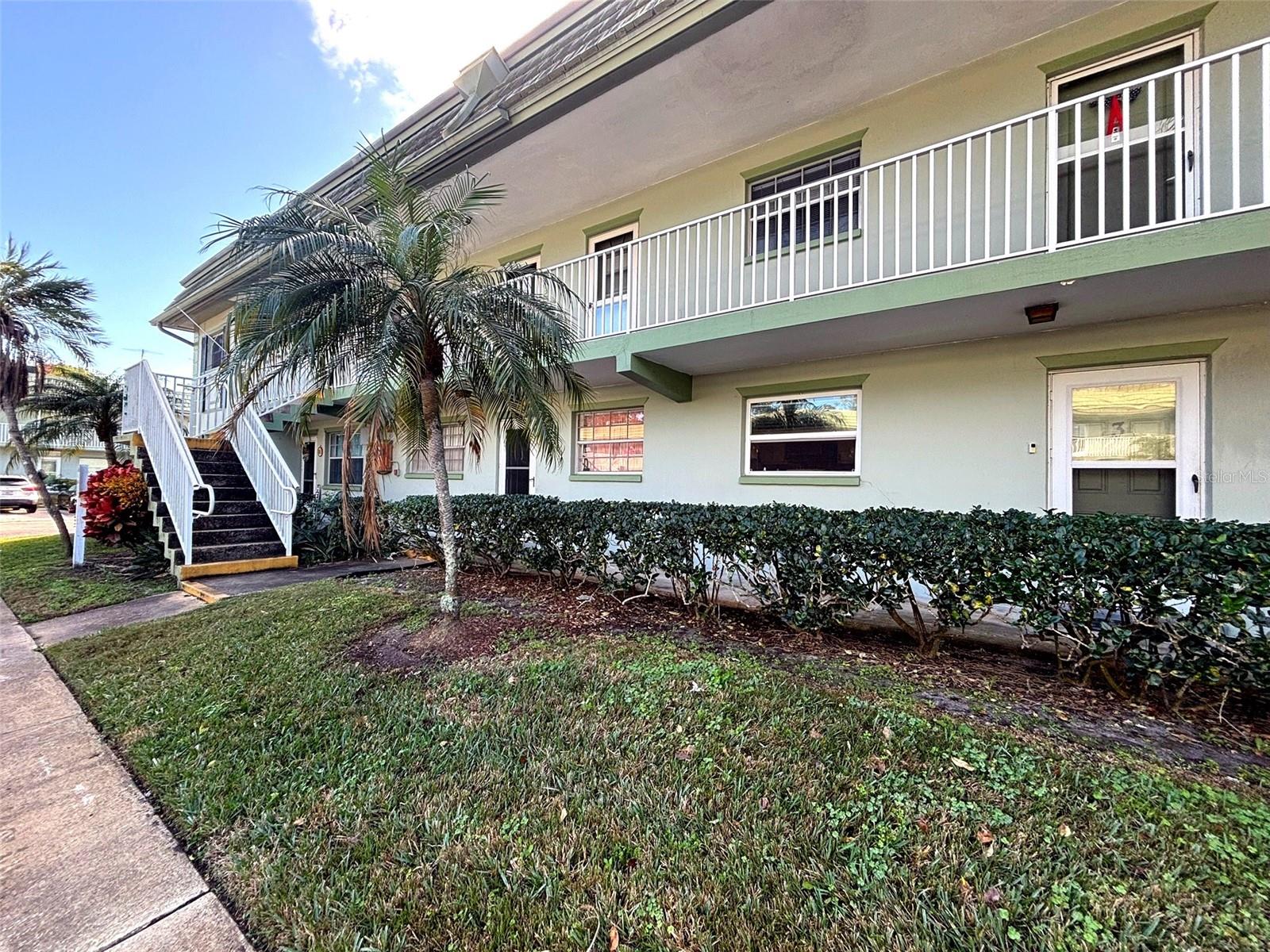 1433 S BELCHER RD #B2, CLEARWATER, FL — photo 2